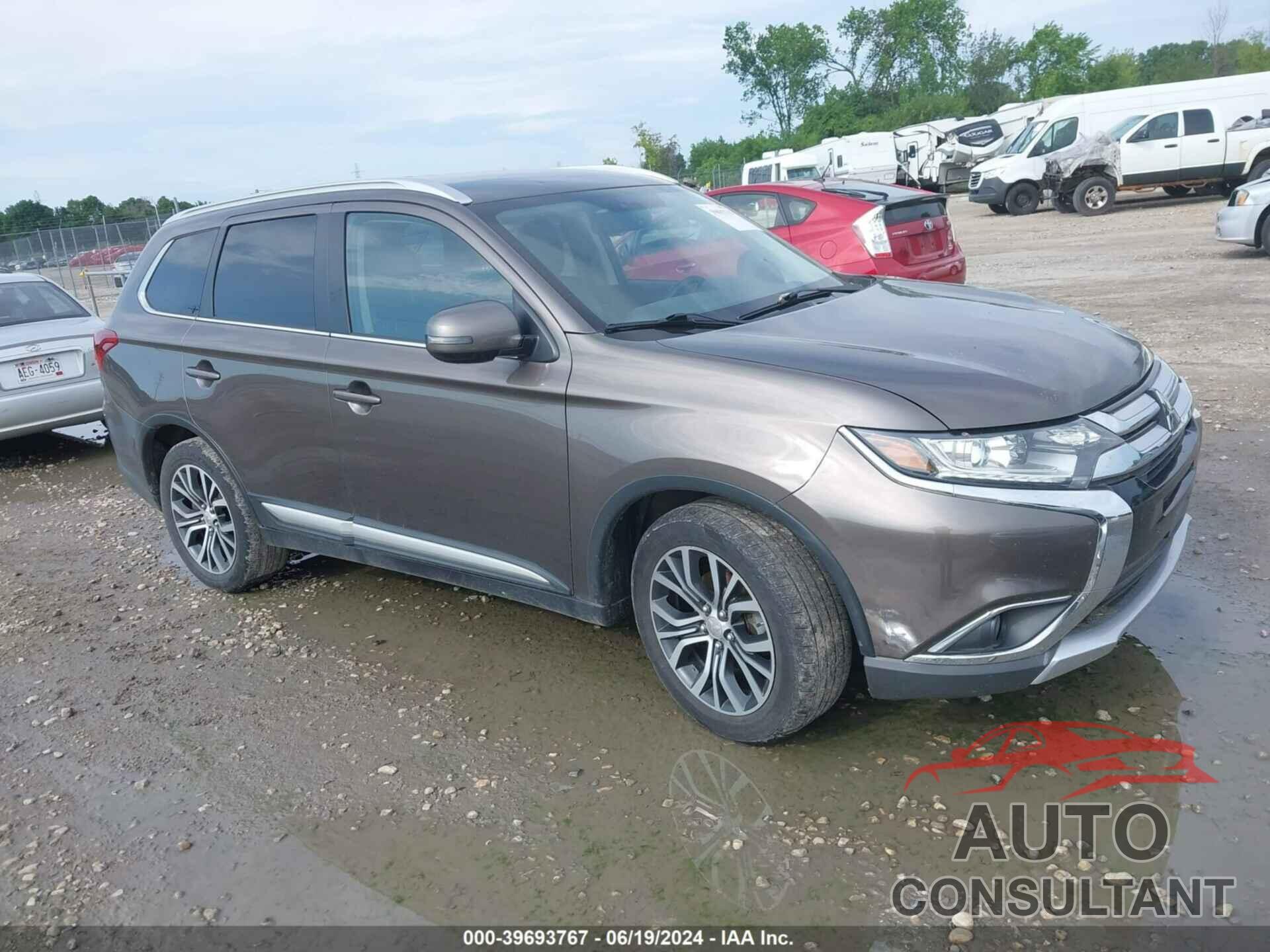MITSUBISHI OUTLANDER 2017 - JA4AZ3A32HZ029568
