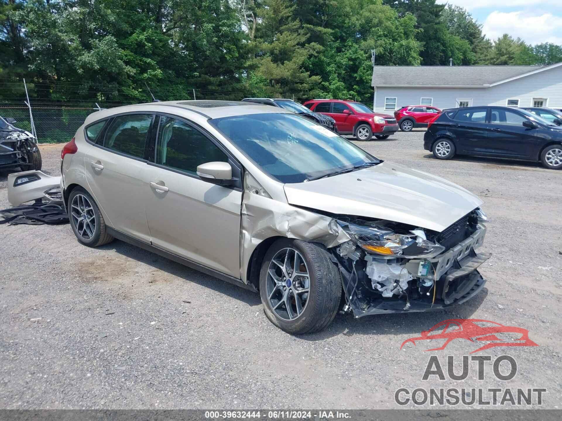 FORD FOCUS 2017 - 1FADP3M21HL306926