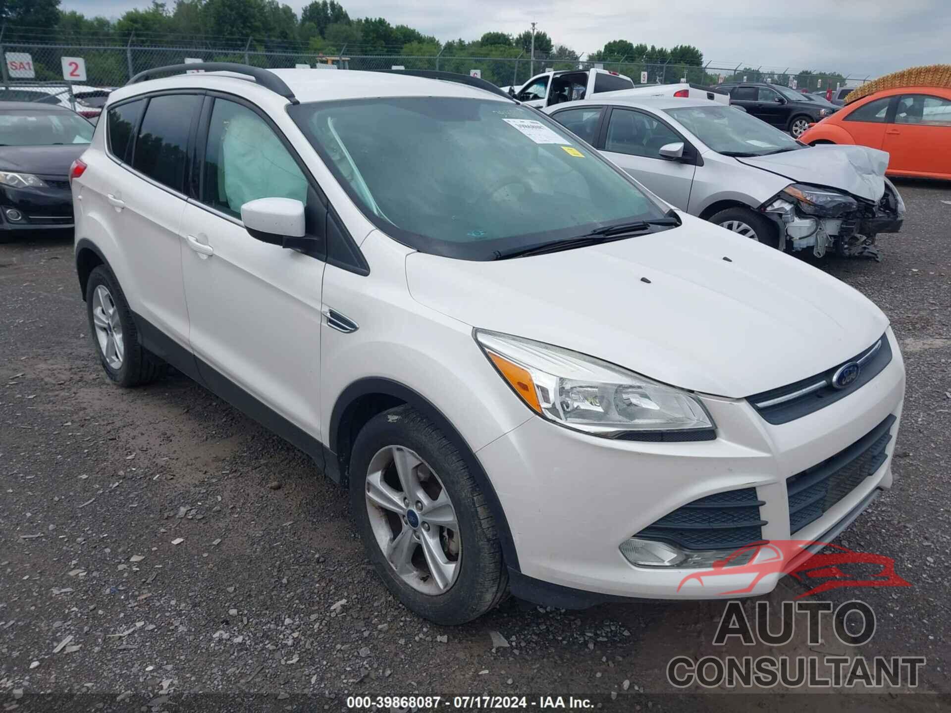 FORD ESCAPE 2016 - 1FMCU0G96GUB36167