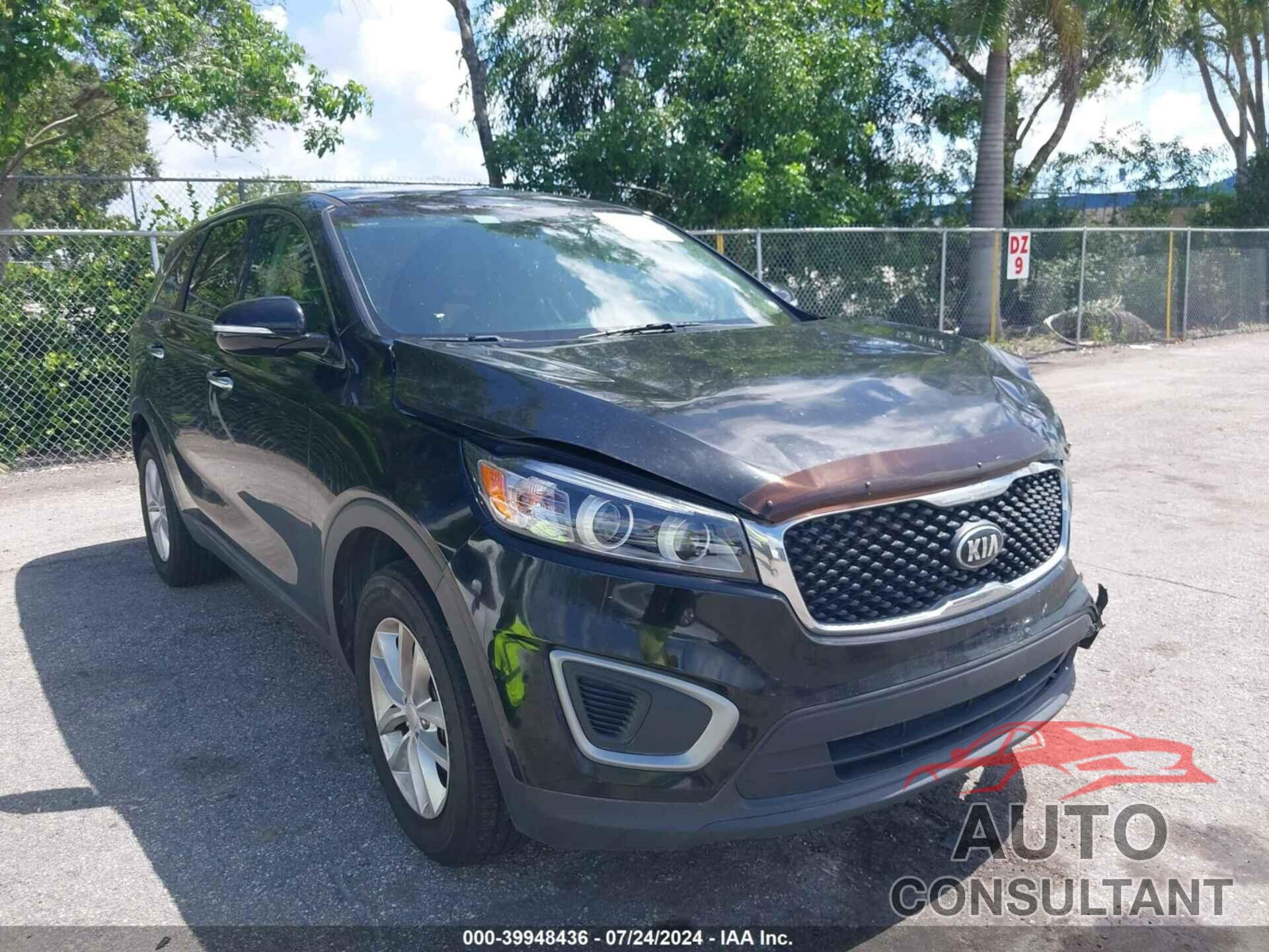 KIA SORENTO 2017 - 5XYPG4A38HG246407