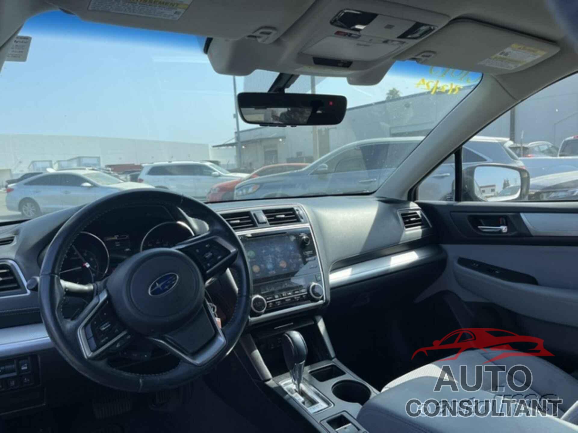 SUBARU OUTBACK 2019 - 4S4BSAFC9K3246908
