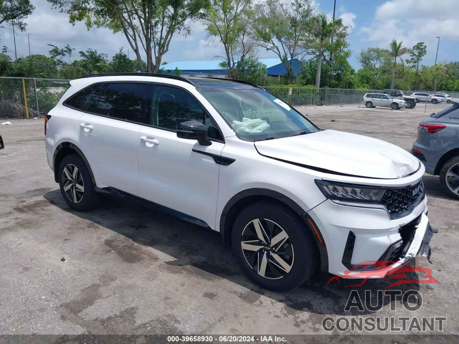 KIA SORENTO 2022 - 5XYRL4LC0NG137338
