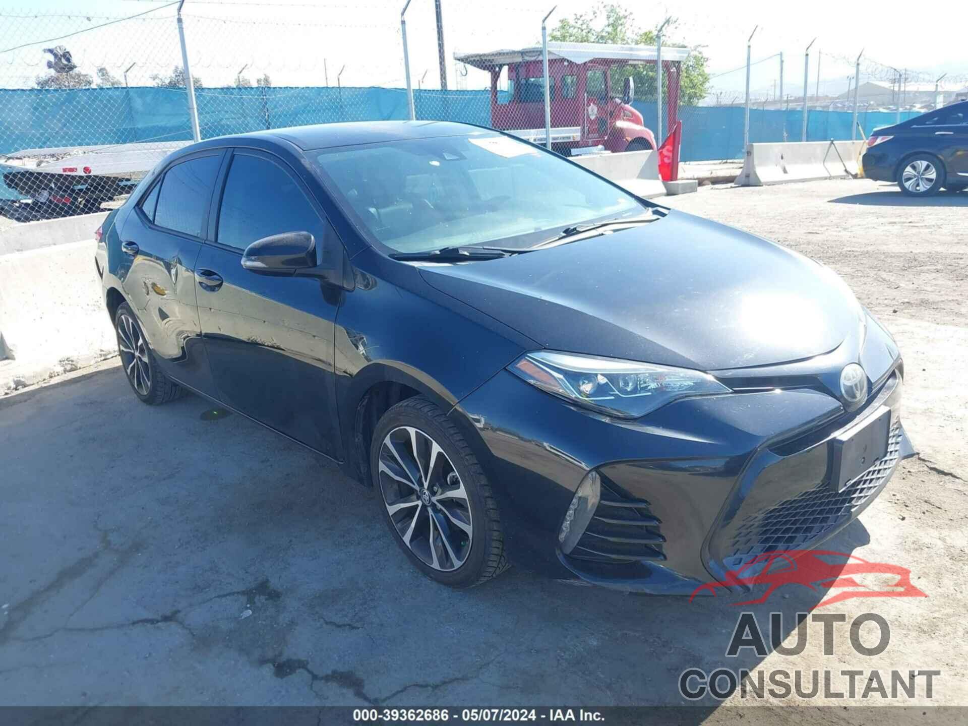 TOYOTA COROLLA 2018 - 5YFBURHE4JP808537