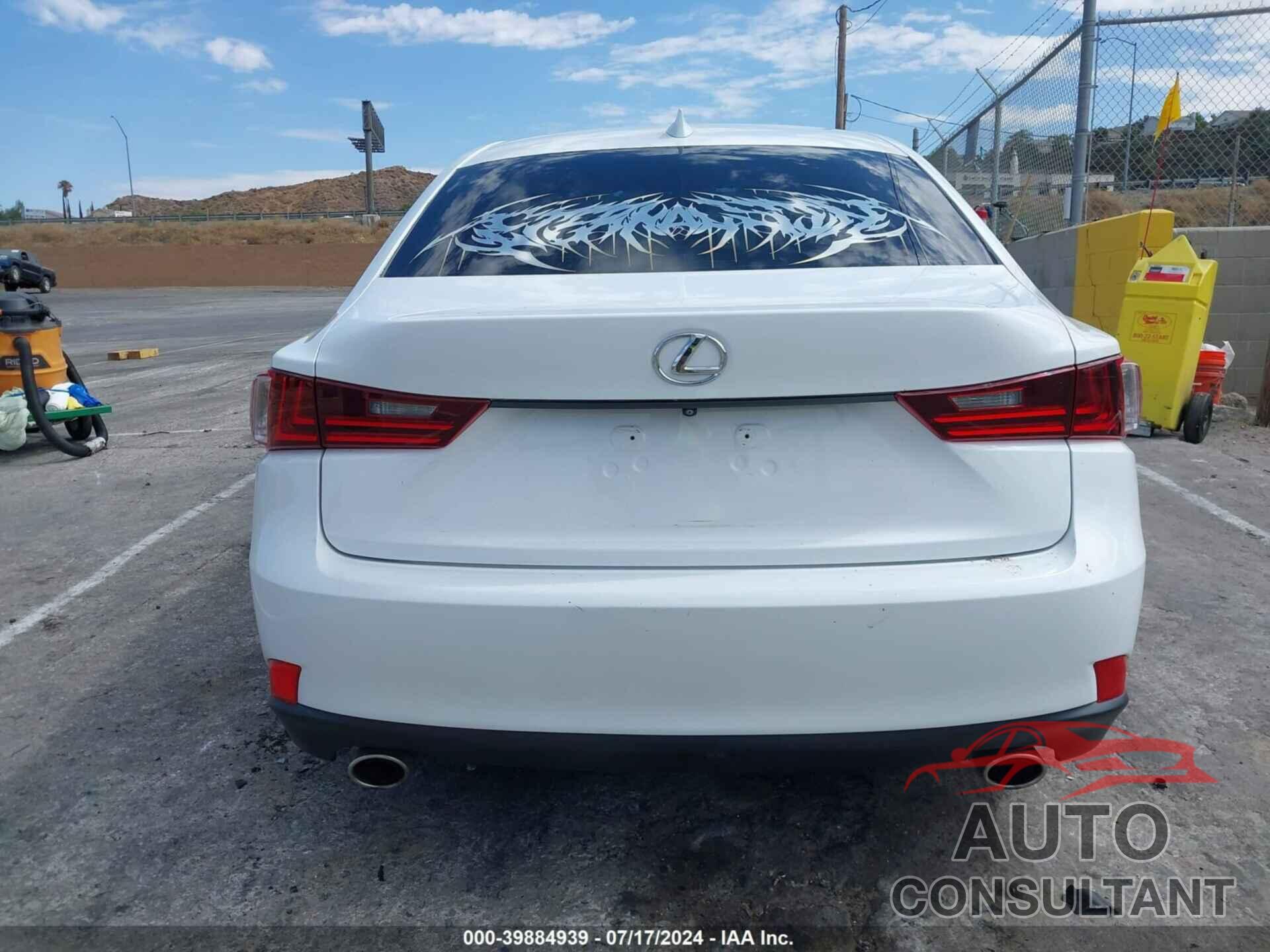 LEXUS IS 200T 2016 - JTHBA1D25G5015418