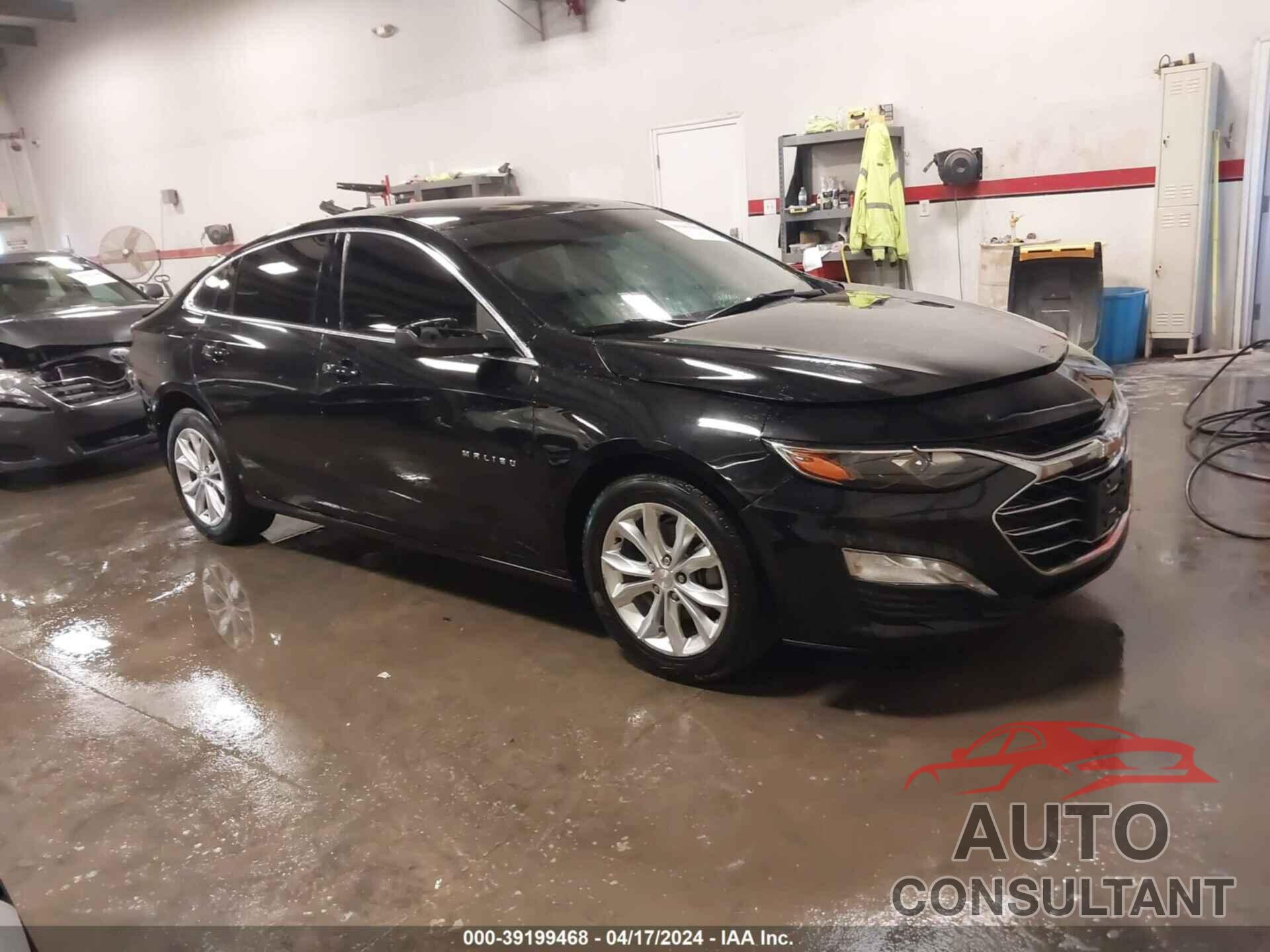CHEVROLET MALIBU 2020 - 1G1ZD5ST3LF061384
