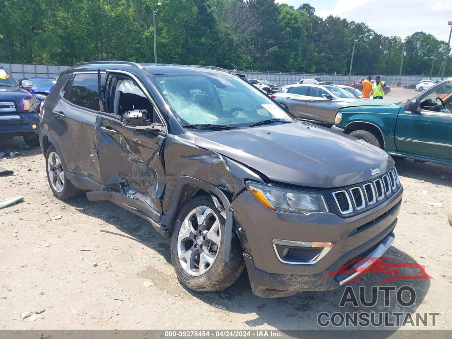 JEEP COMPASS 2018 - 3C4NJCCB5JT193798