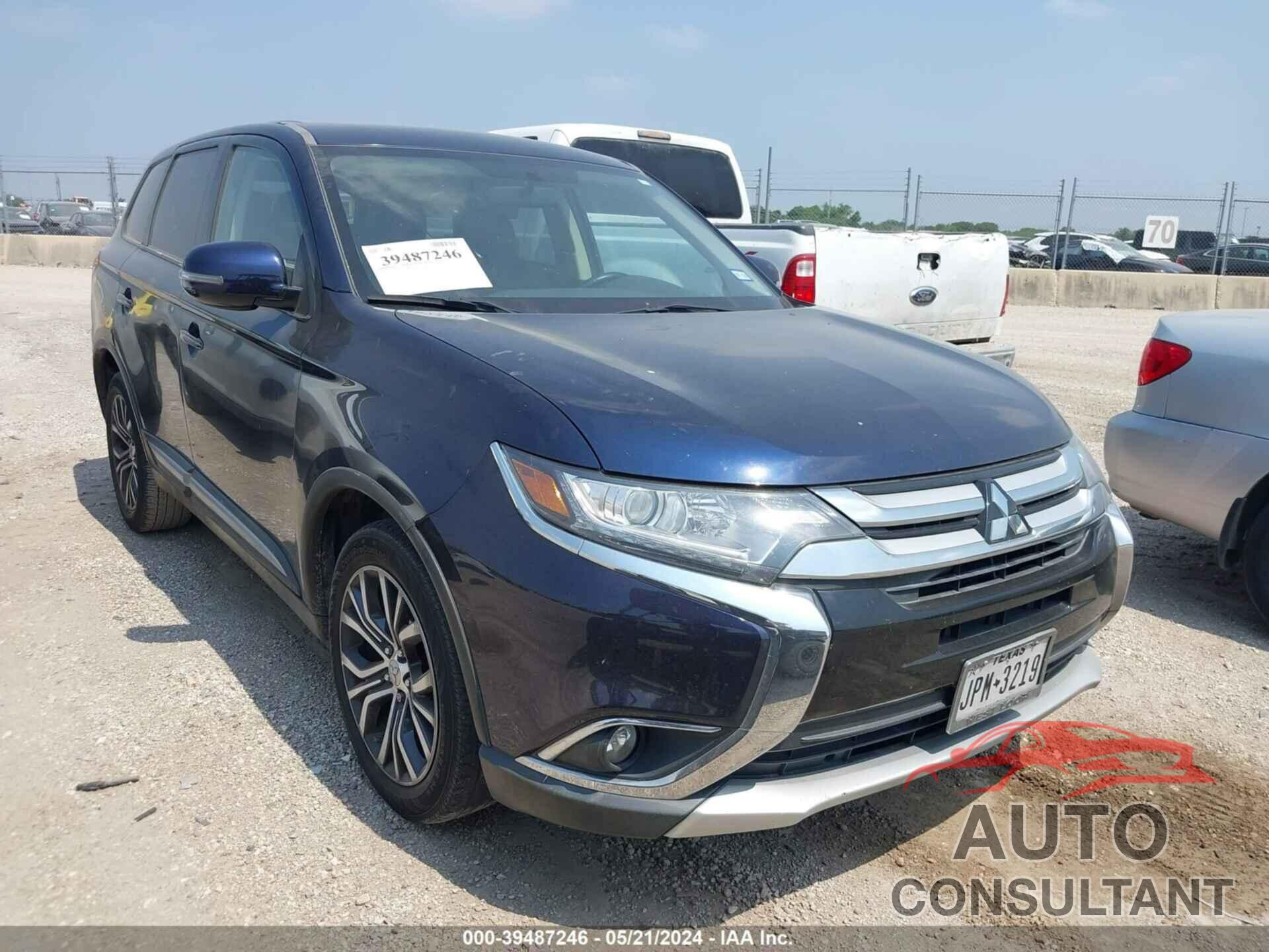 MITSUBISHI OUTLANDER 2017 - JA4AD3A38HZ018637