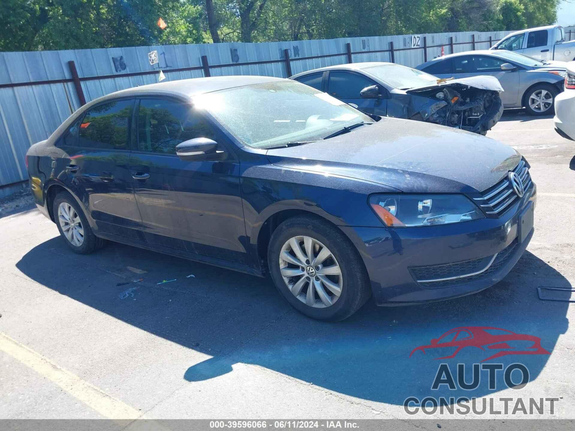 VOLKSWAGEN PASSAT 2014 - 1VWAP7A34EC009871