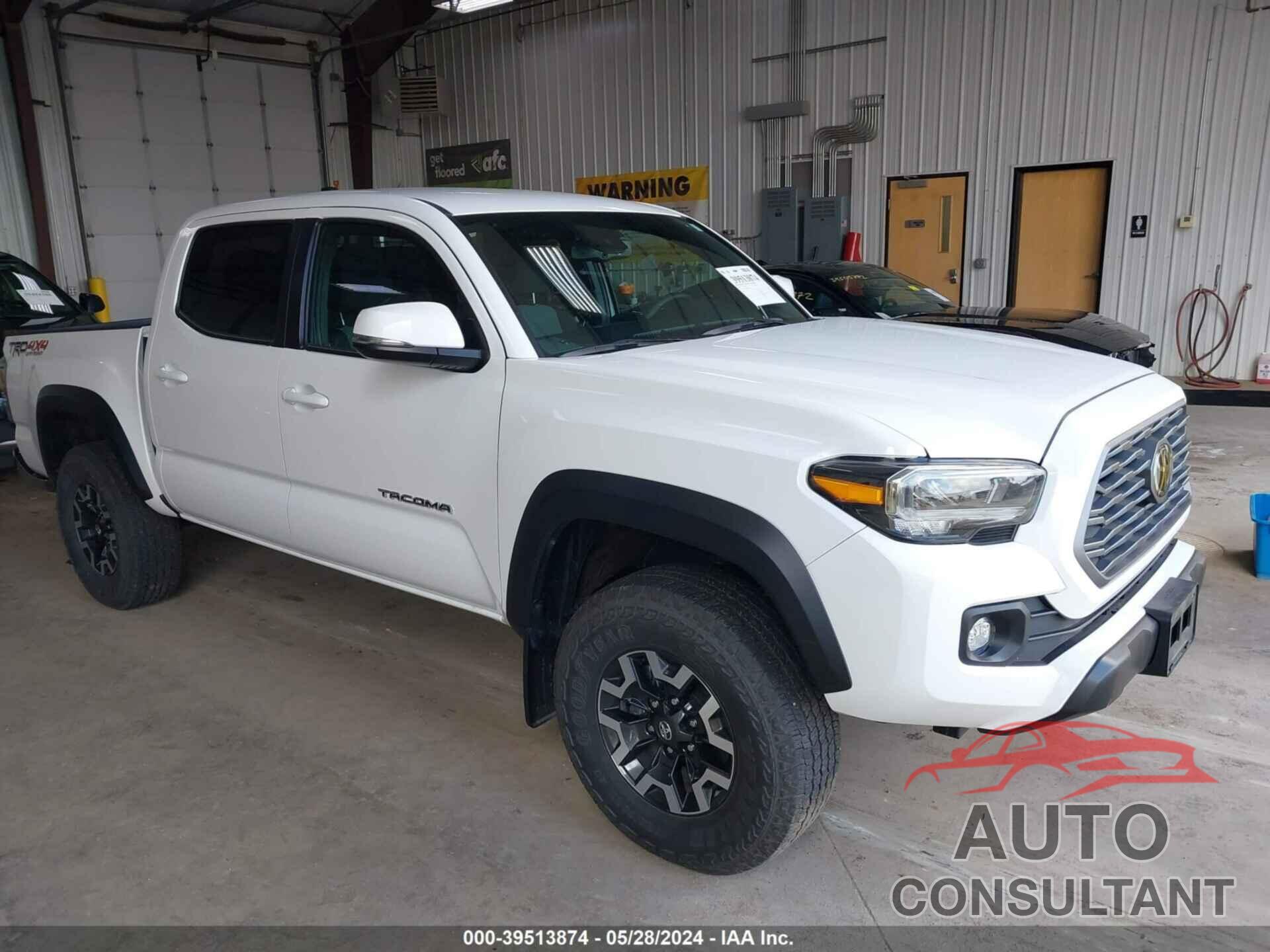 TOYOTA TACOMA 2023 - 3TMCZ5AN4PM555390