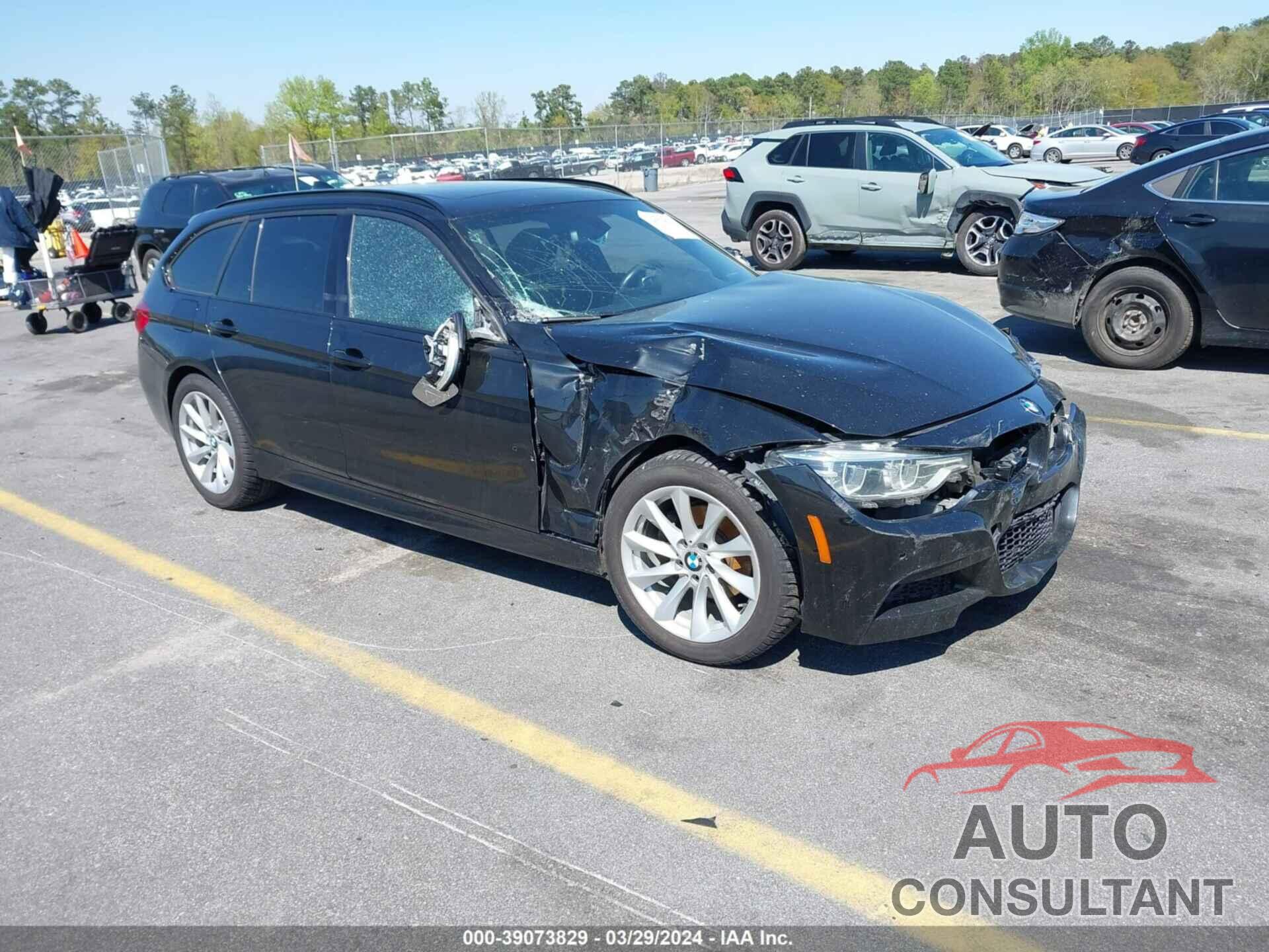 BMW 3 SERIES 2017 - WBA8K3C31HA022869