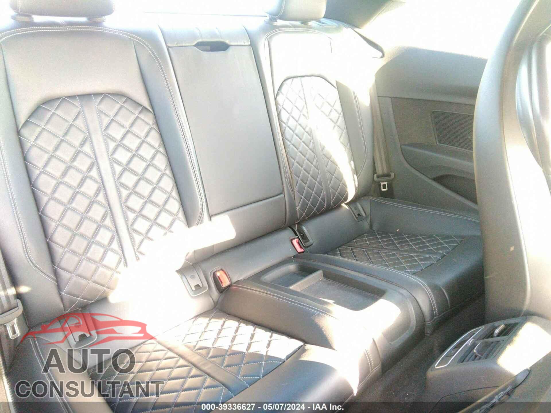 AUDI S5 2018 - WAUR4AF54JA007952