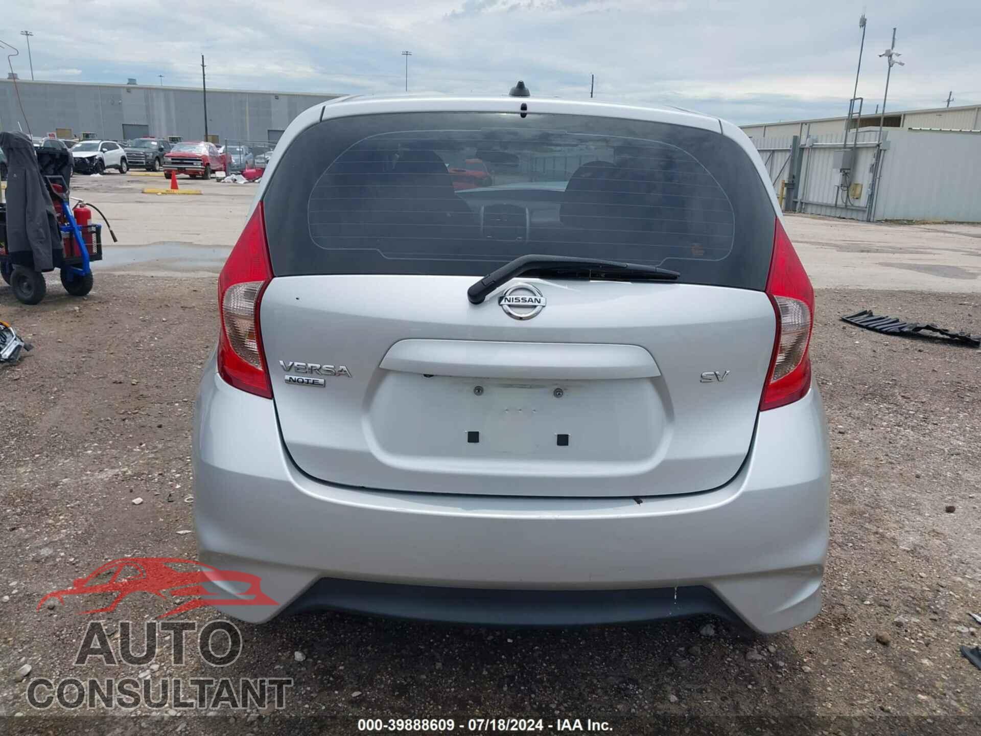 NISSAN VERSA NOTE 2017 - 3N1CE2CP3HL369634