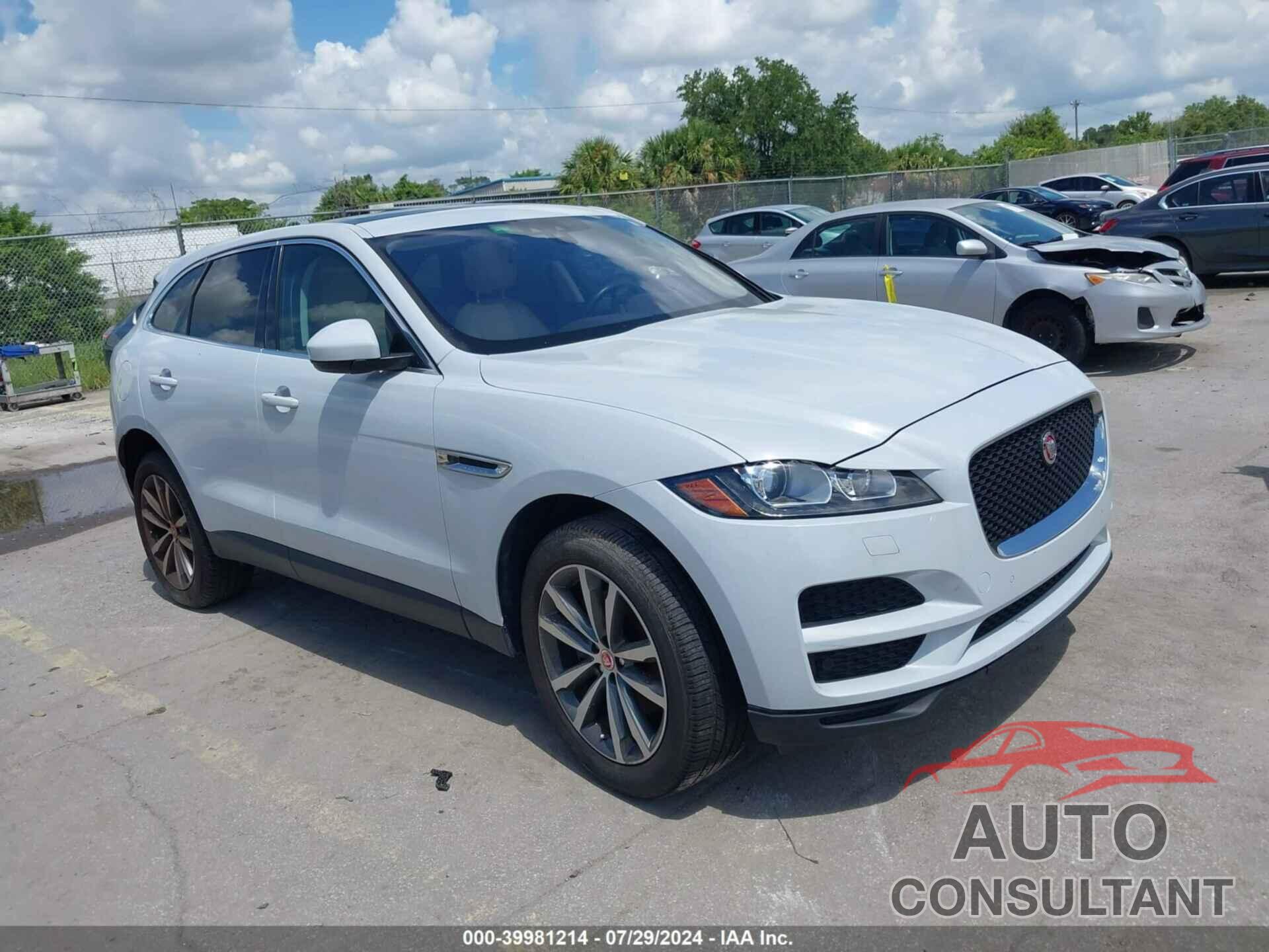 JAGUAR F-PACE 2017 - SADCK2BV3HA066452