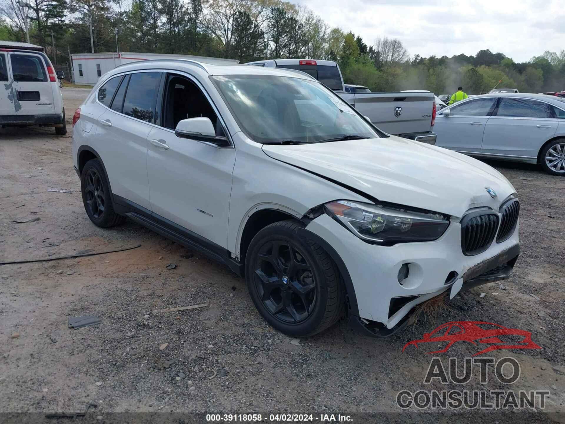 BMW X1 2018 - WBXHU7C33J5H40741