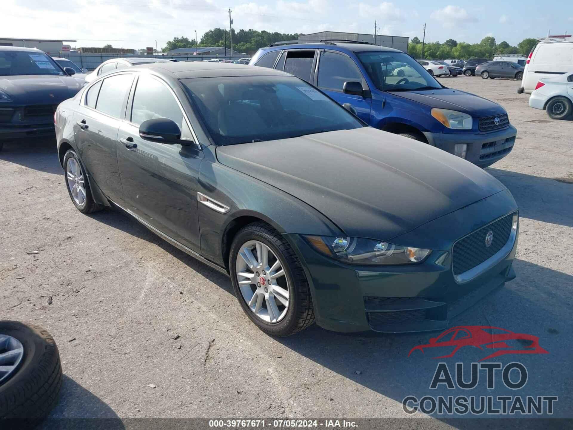 JAGUAR XE 2017 - SAJAD4BG1HA973468