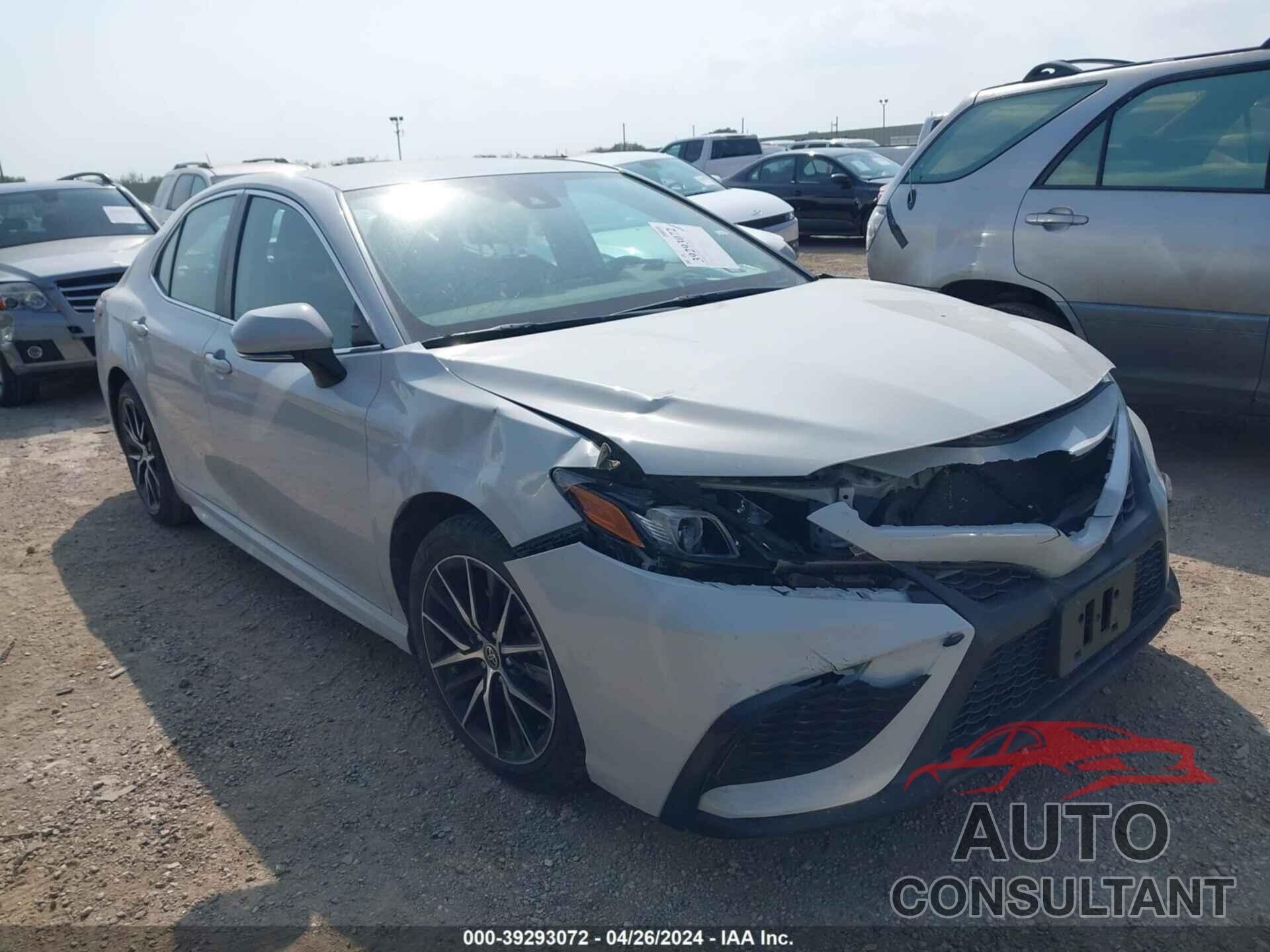 TOYOTA CAMRY 2022 - 4T1G11AKXNU035089