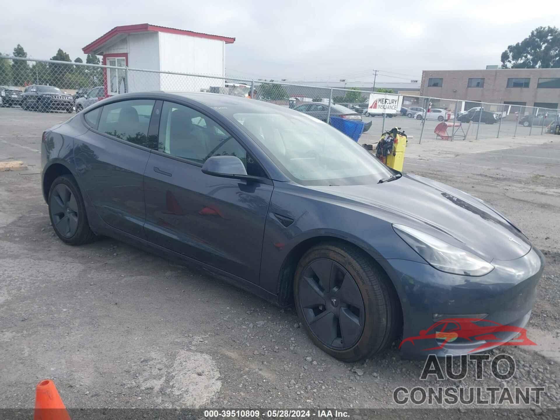 TESLA MODEL 3 2022 - 5YJ3E1EB1NF365004