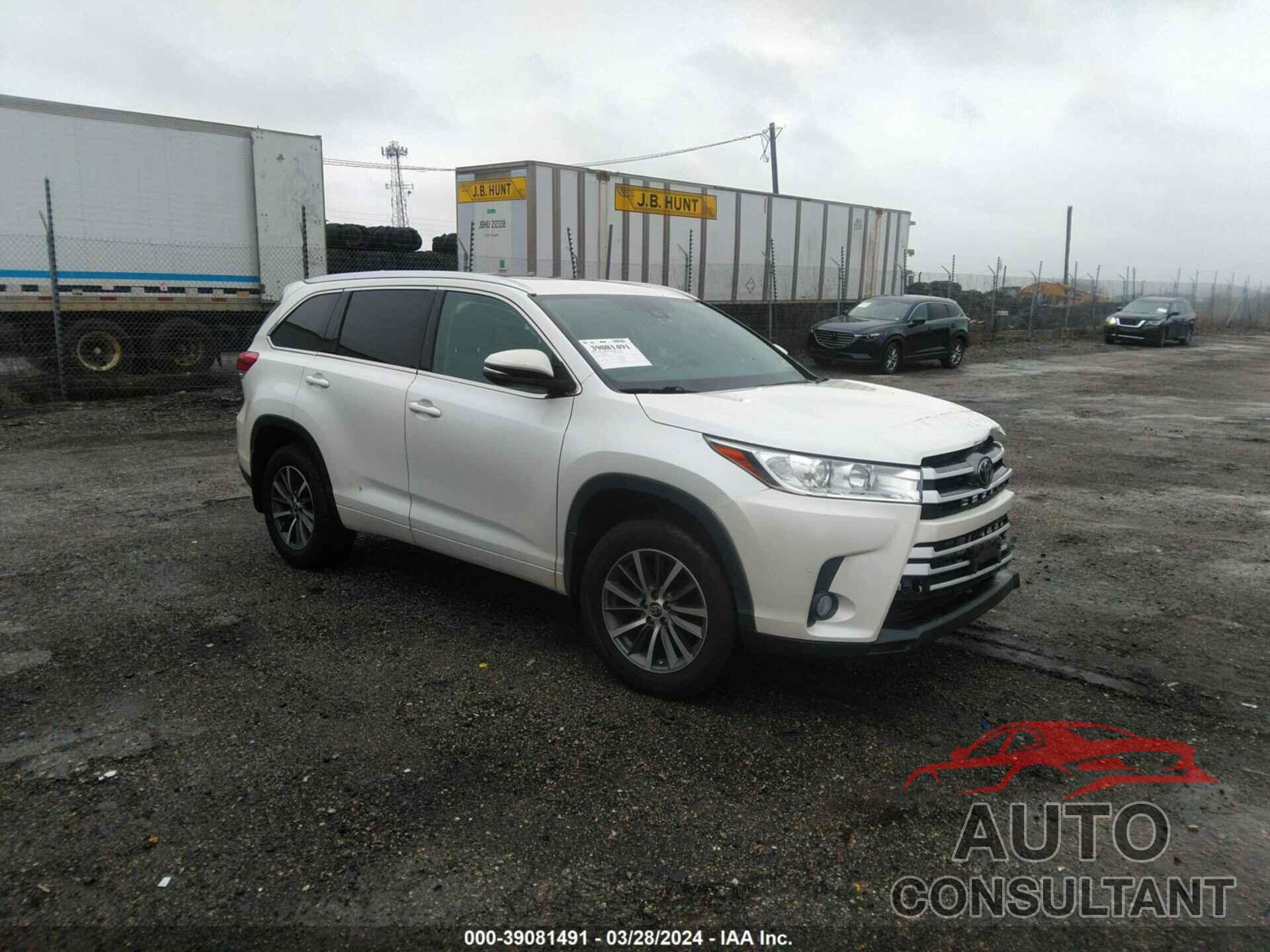 TOYOTA HIGHLANDER 2017 - 5TDJZRFH3HS443358