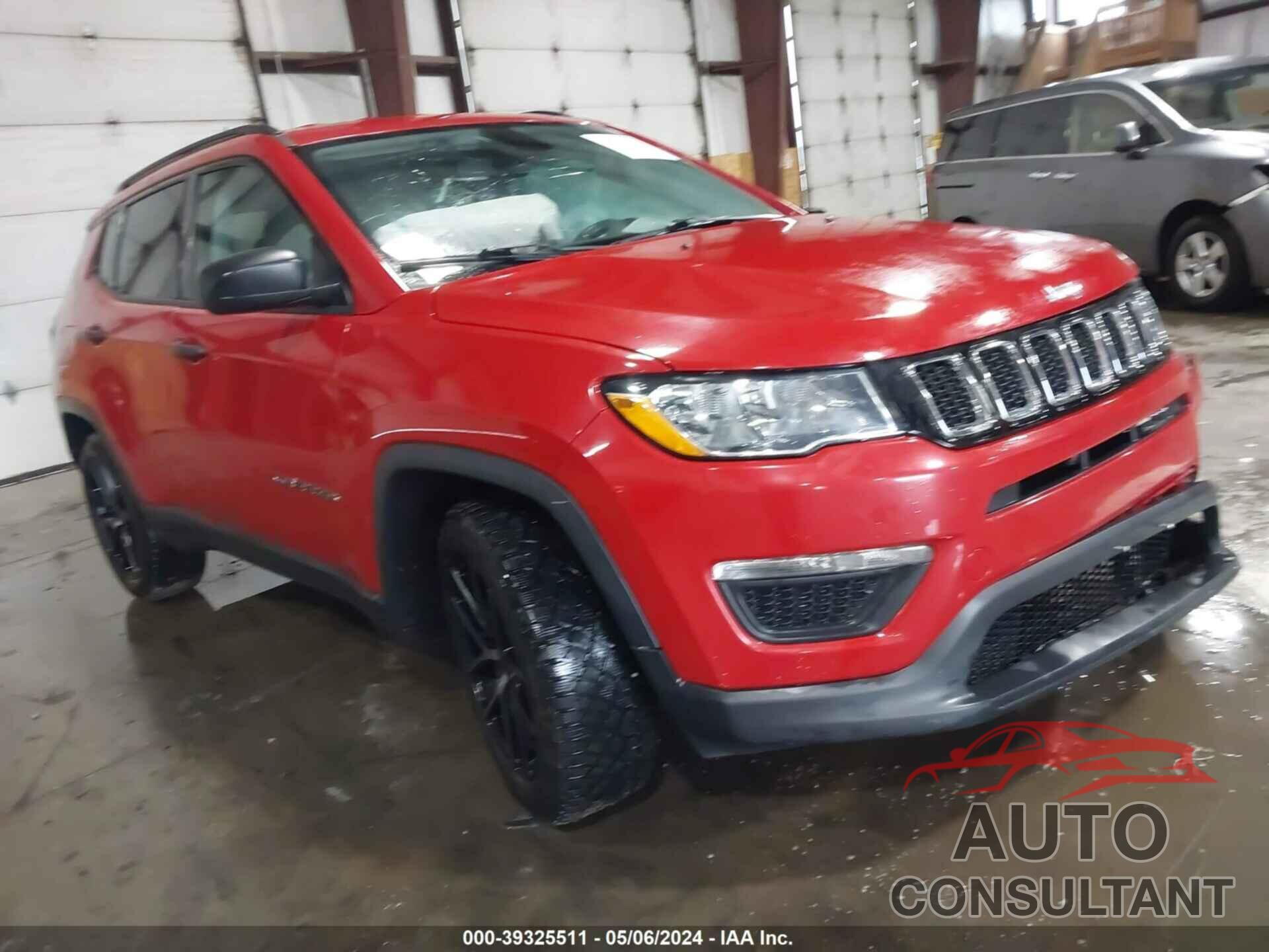 JEEP COMPASS 2018 - 3C4NJCAB7JT488338