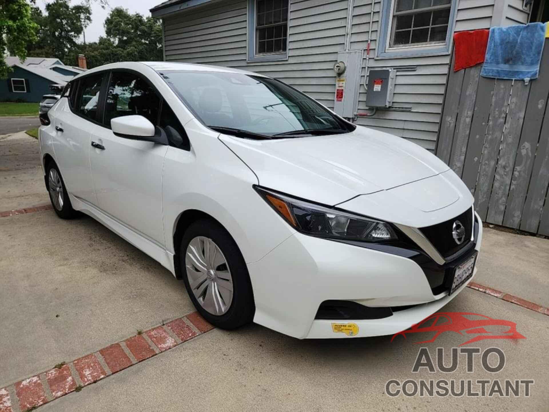 NISSAN LEAF 2022 - 1N4AZ1BV4NC563623