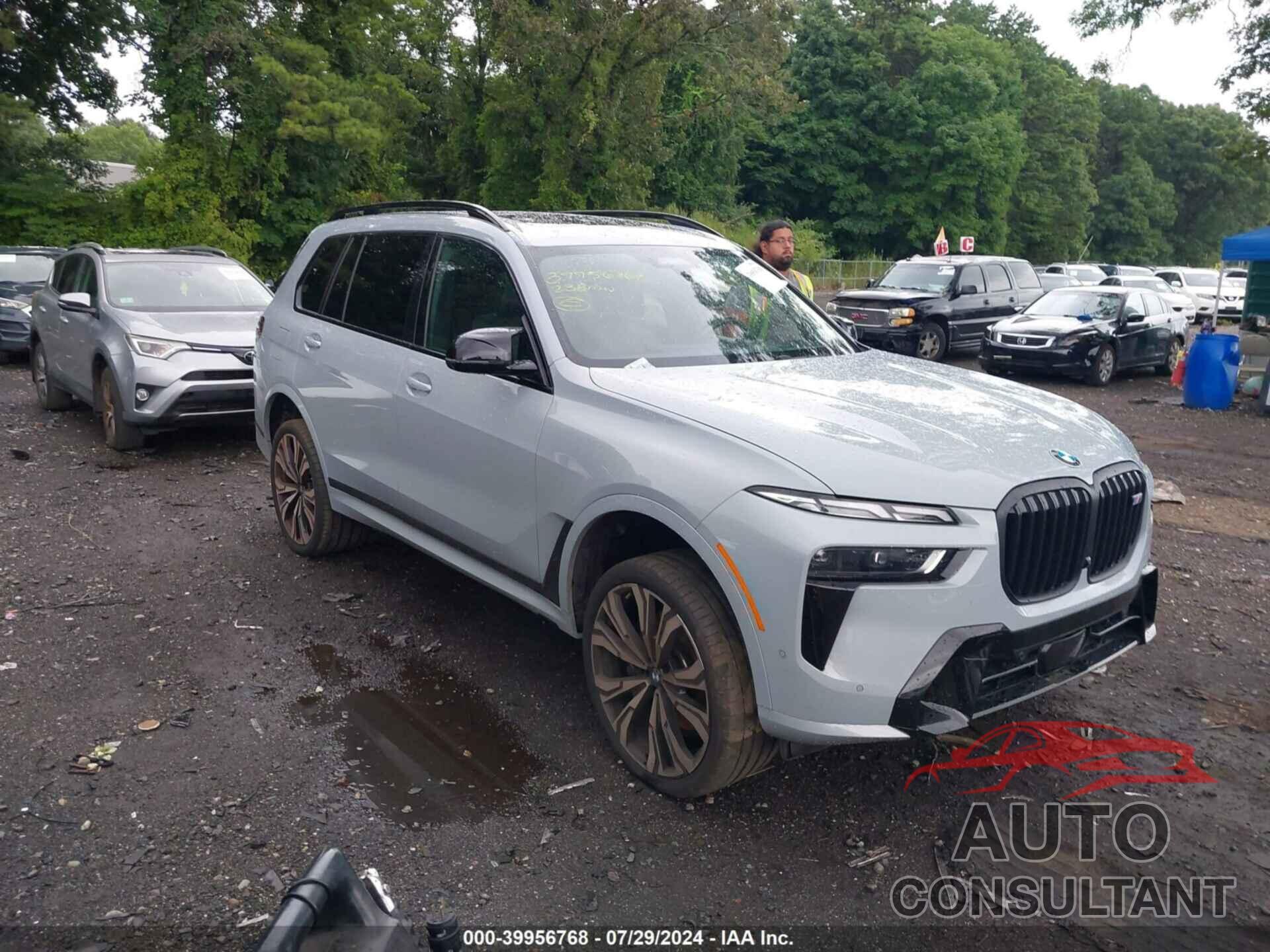 BMW X7 2023 - 5UX33EM02P9R02164