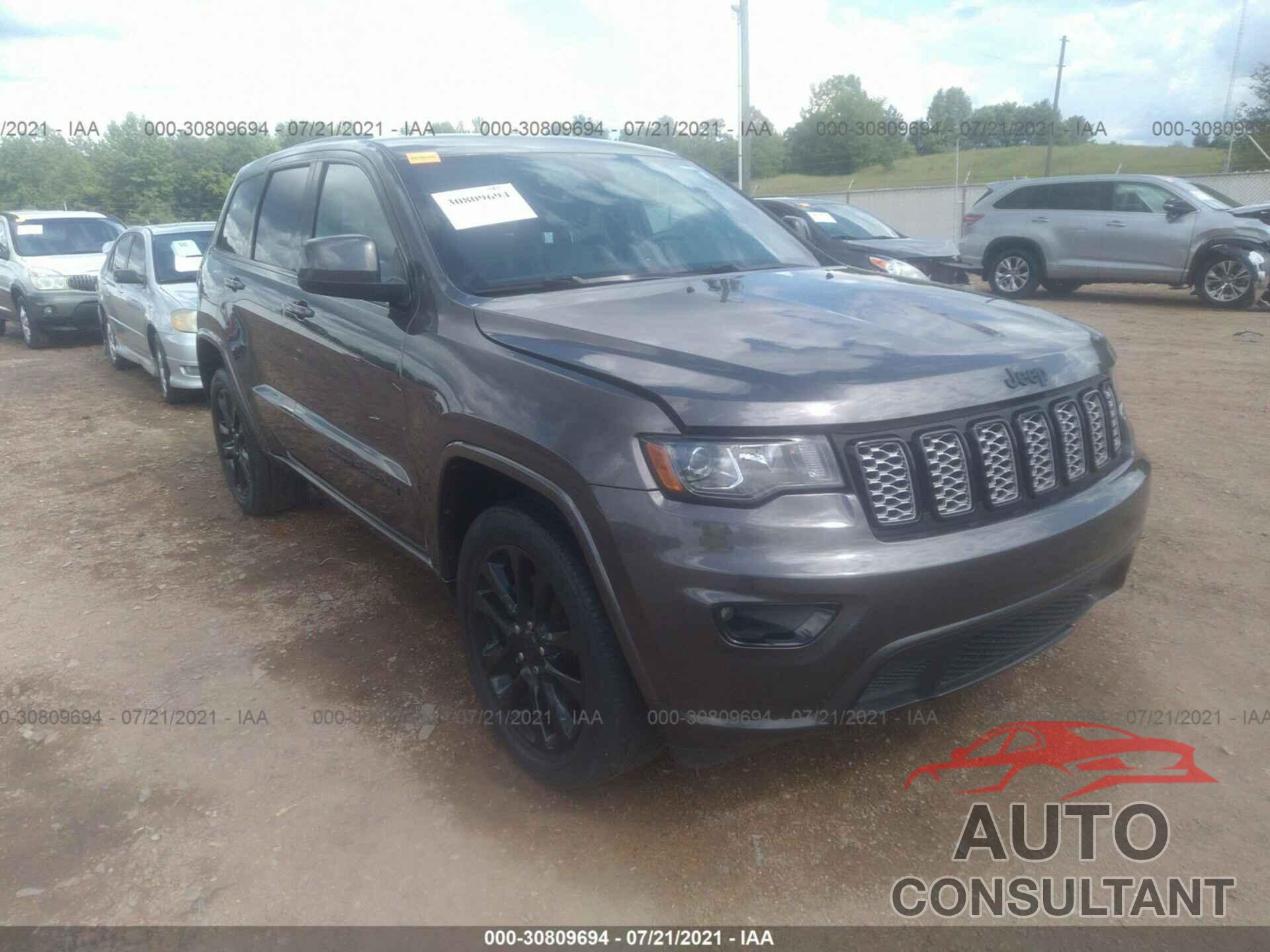 JEEP GRAND CHEROKEE 2017 - 1C4RJEAG8HC773760