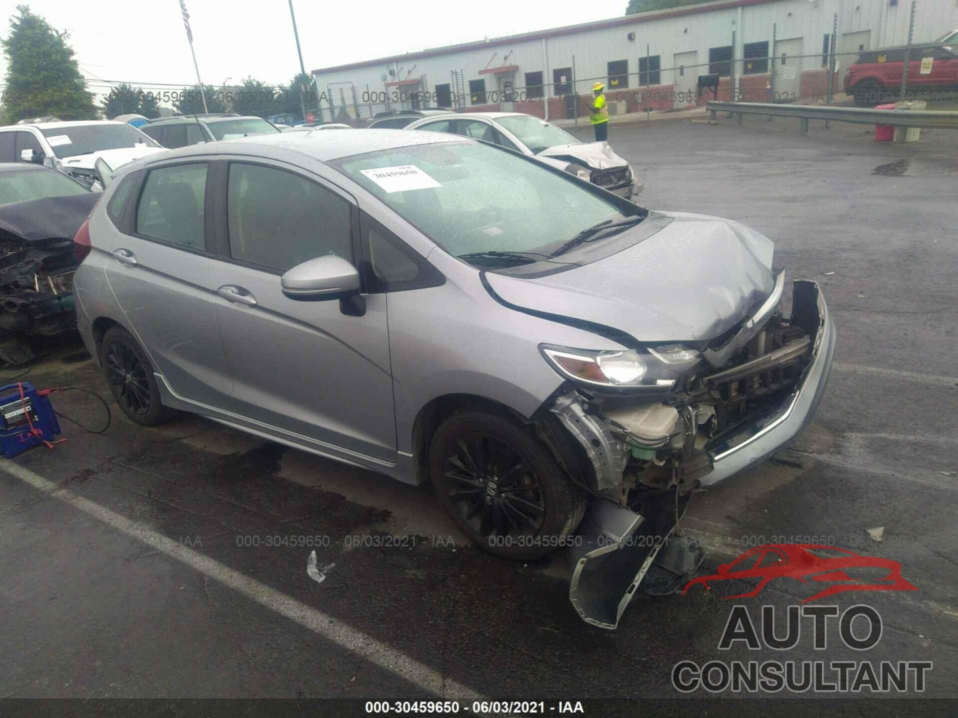 HONDA FIT 2018 - 3HGGK5H68JM712366
