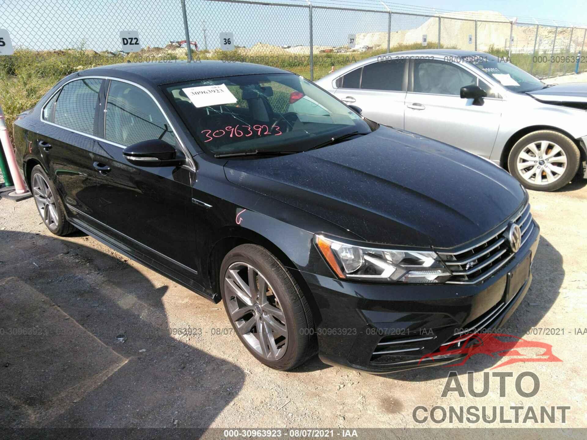 VOLKSWAGEN PASSAT 2017 - 1VWDT7A36HC080003