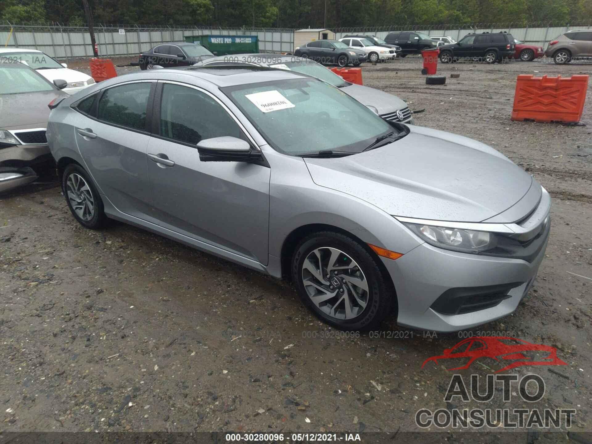 HONDA CIVIC SEDAN 2017 - 19XFC2F79HE001460