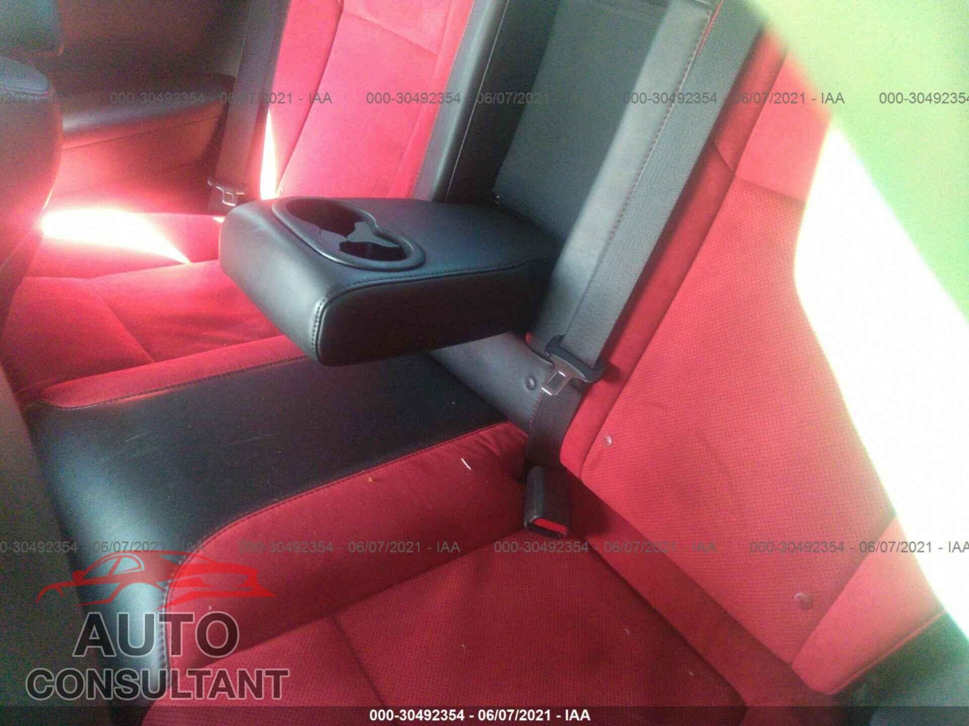 DODGE CHALLENGER 2019 - 2C3CDZFJ6KH684321
