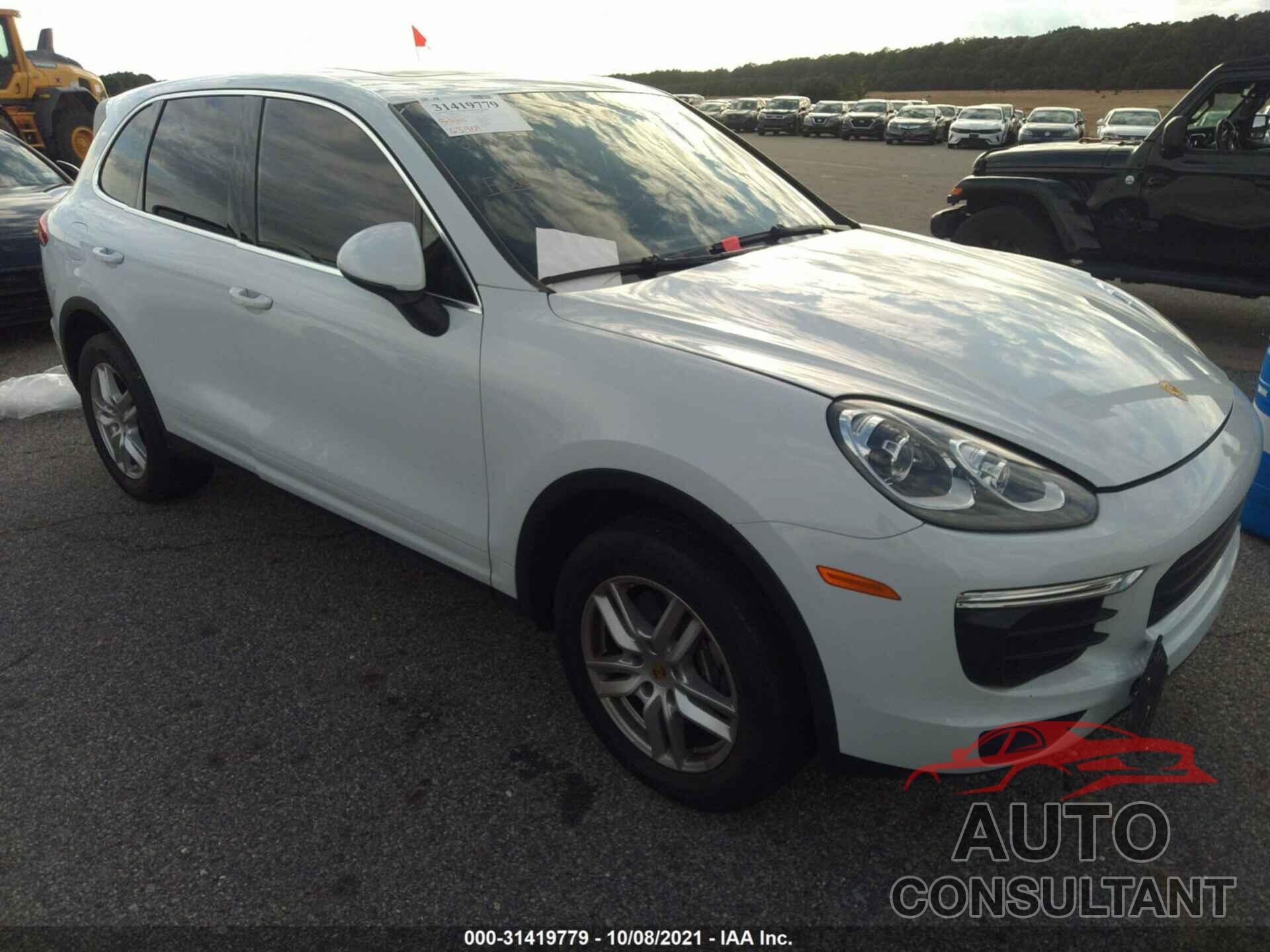 PORSCHE CAYENNE 2016 - WP1AA2A29GLA00471