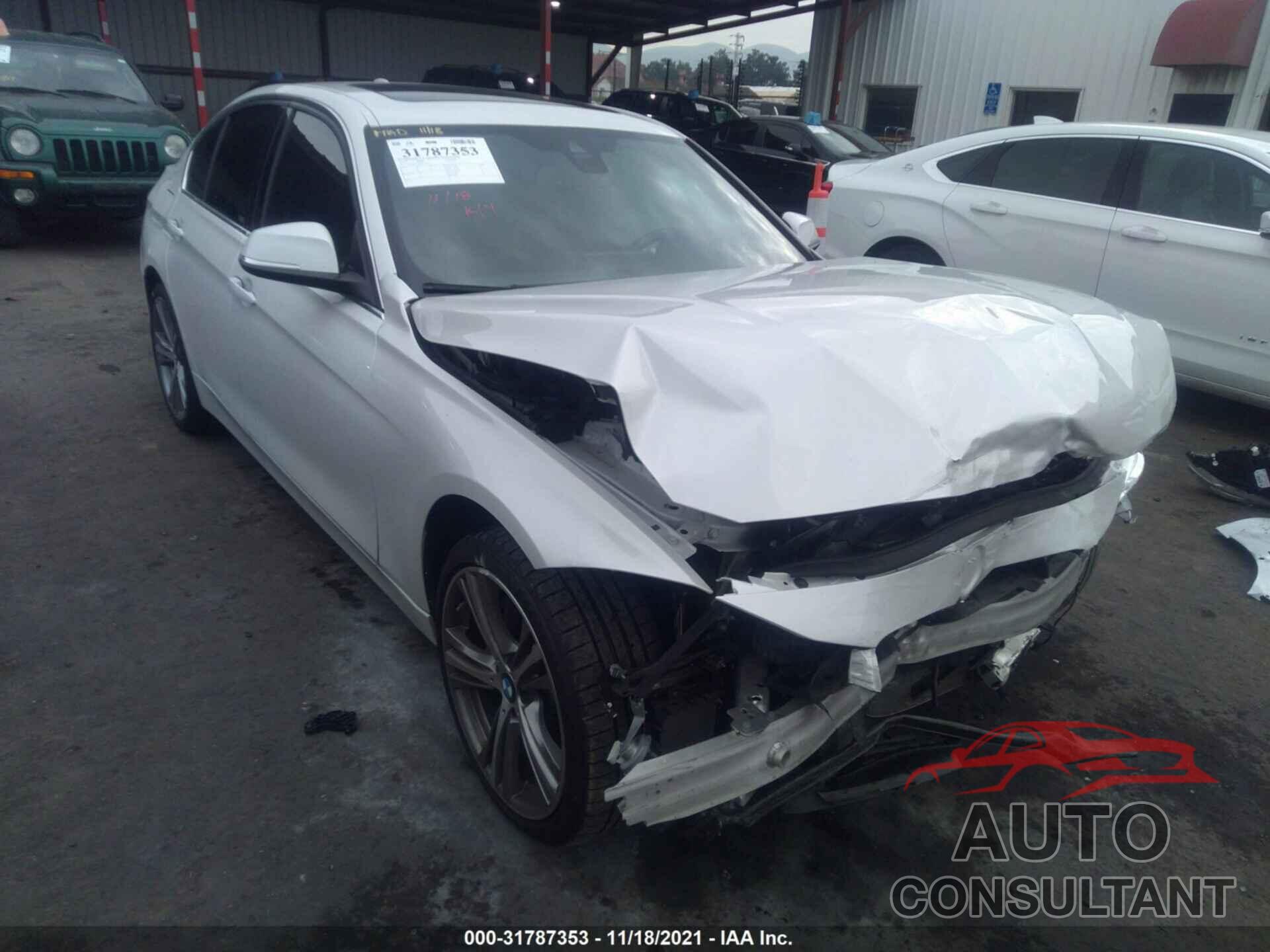 BMW 3 SERIES 2017 - WBA8B3G55HNU35544