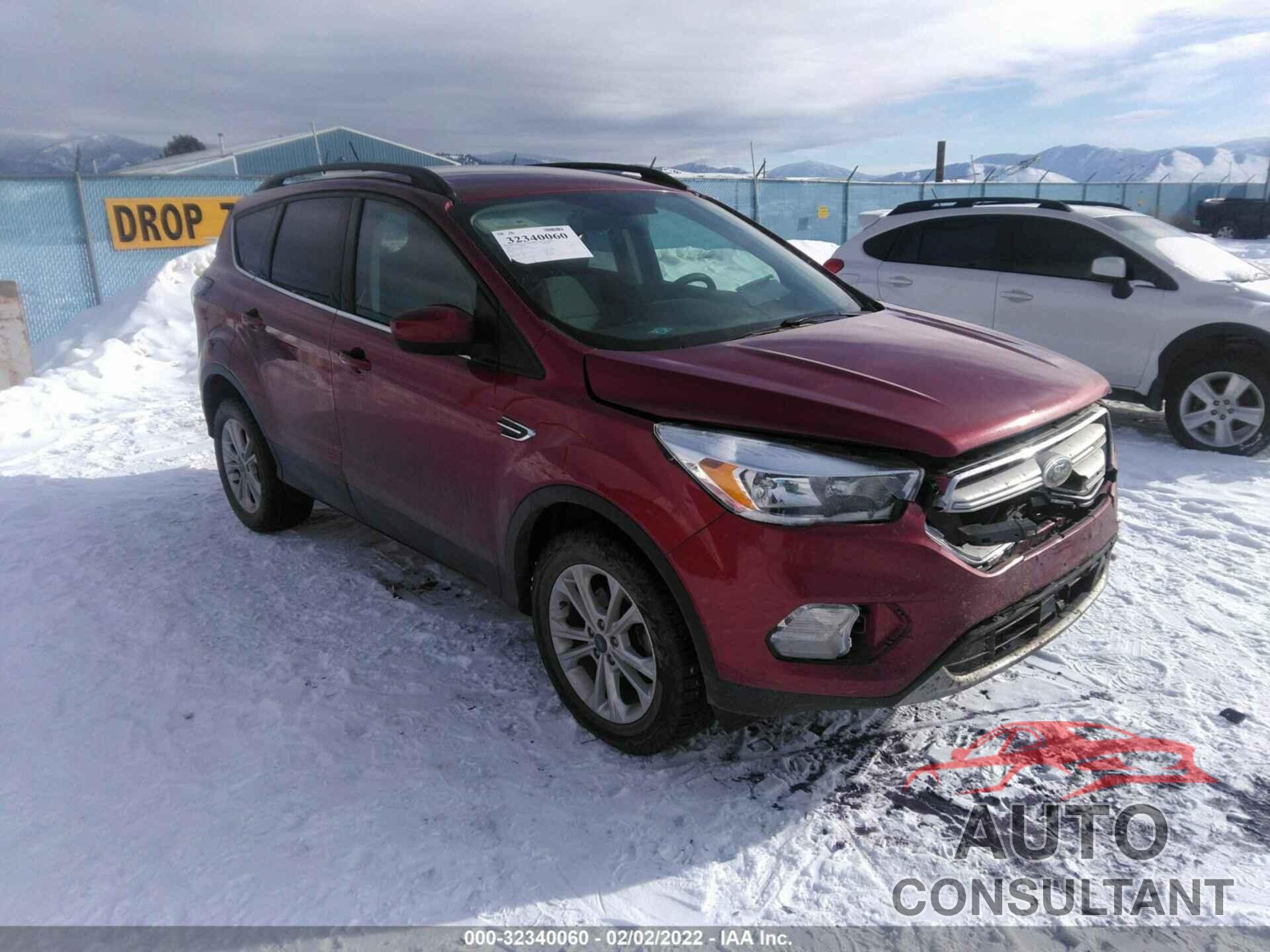 FORD ESCAPE 2018 - 1FMCU0GD0JUA40742