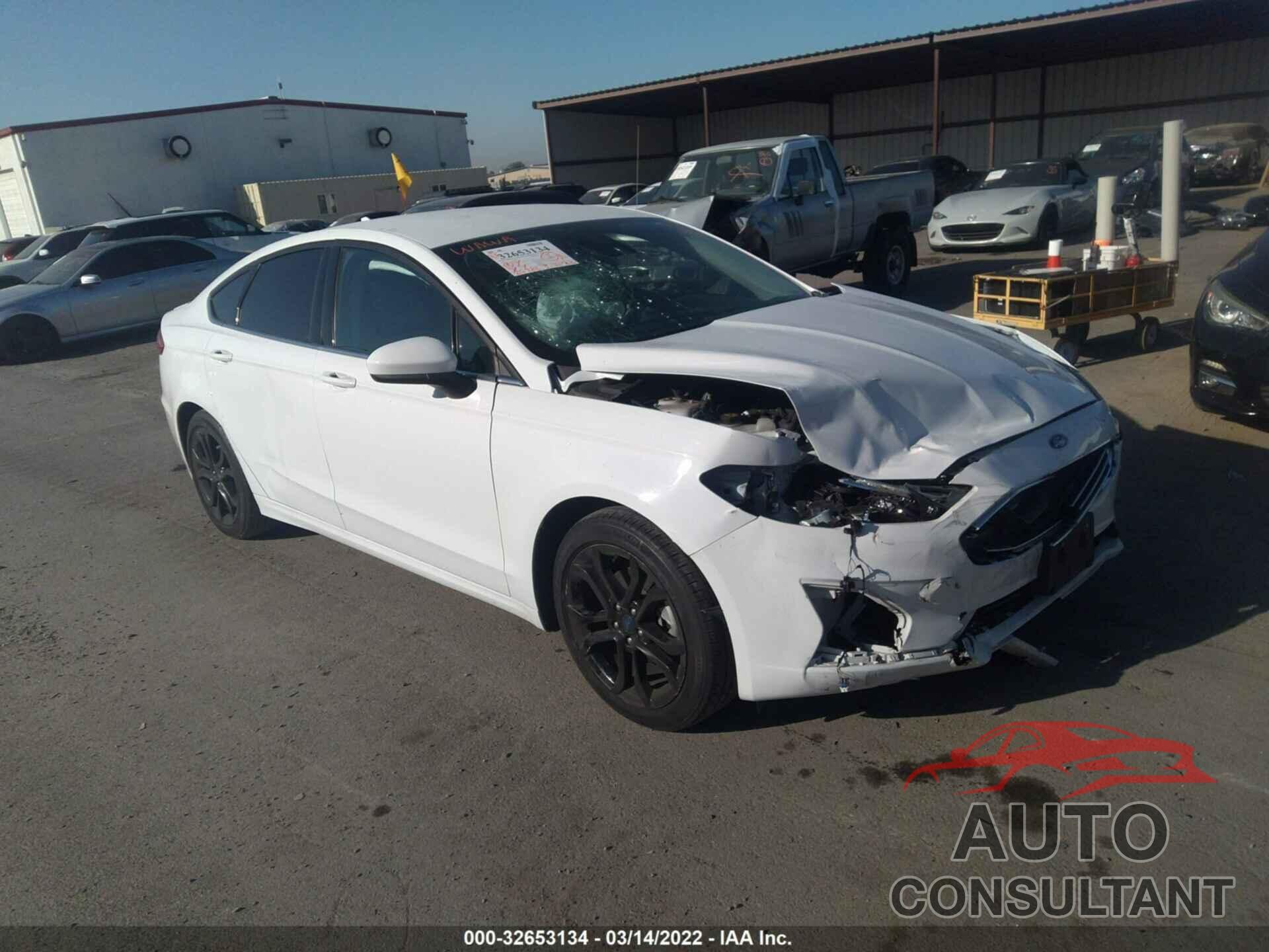 FORD FUSION 2019 - 3FA6P0HD2KR148897