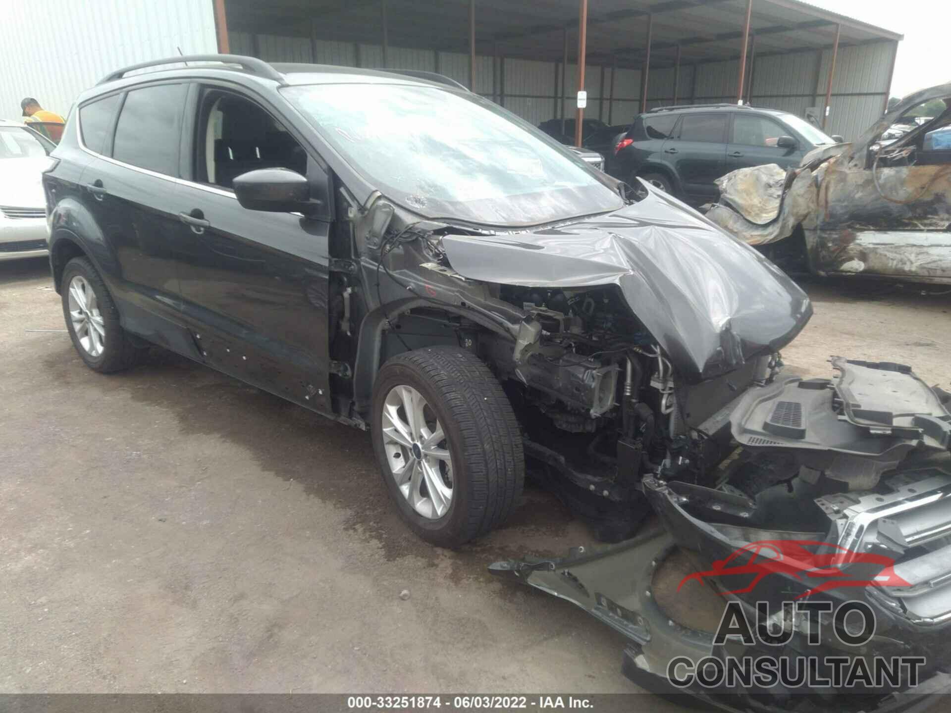 FORD ESCAPE 2018 - 1FMCU0HD6JUA54045