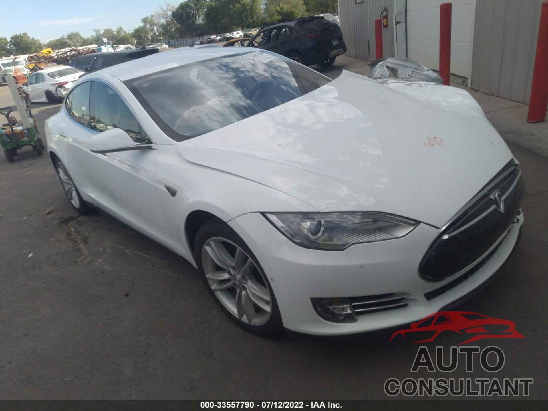 TESLA MODEL S 2016 - 5YJSA1E20GF120611