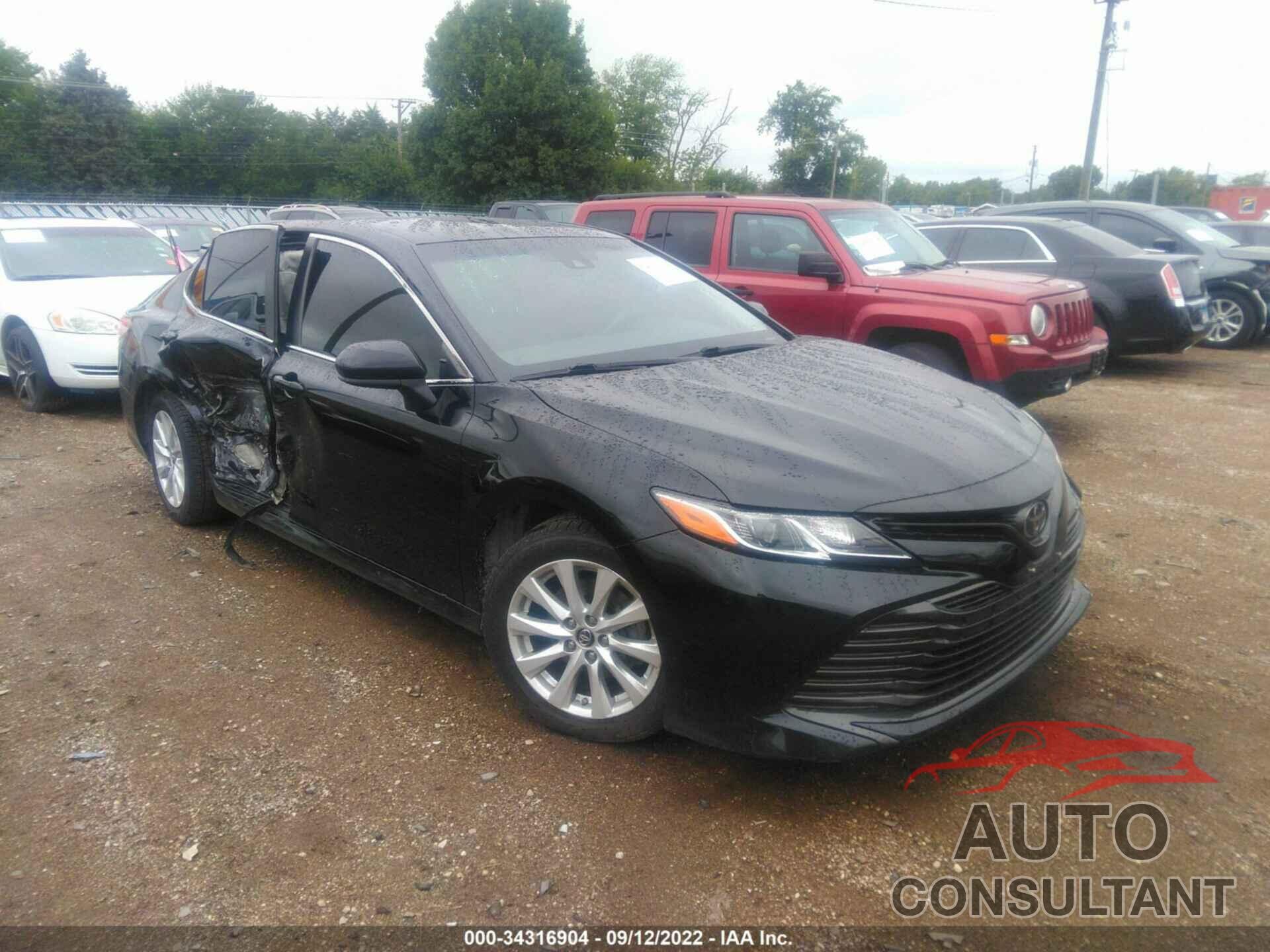 TOYOTA CAMRY 2018 - JTNB11HK5J3022945