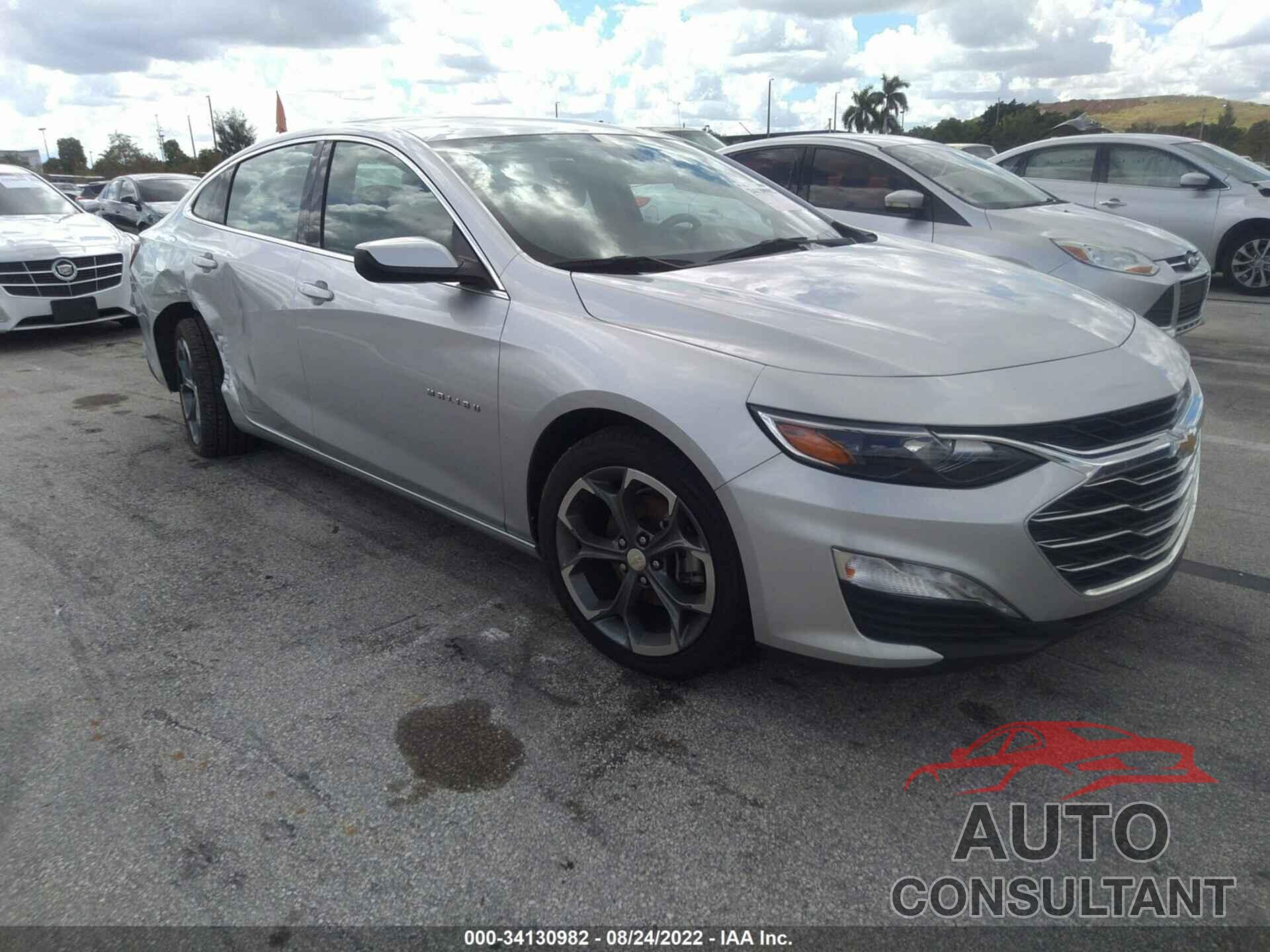 CHEVROLET MALIBU 2021 - 1G1ZD5ST2MF034212