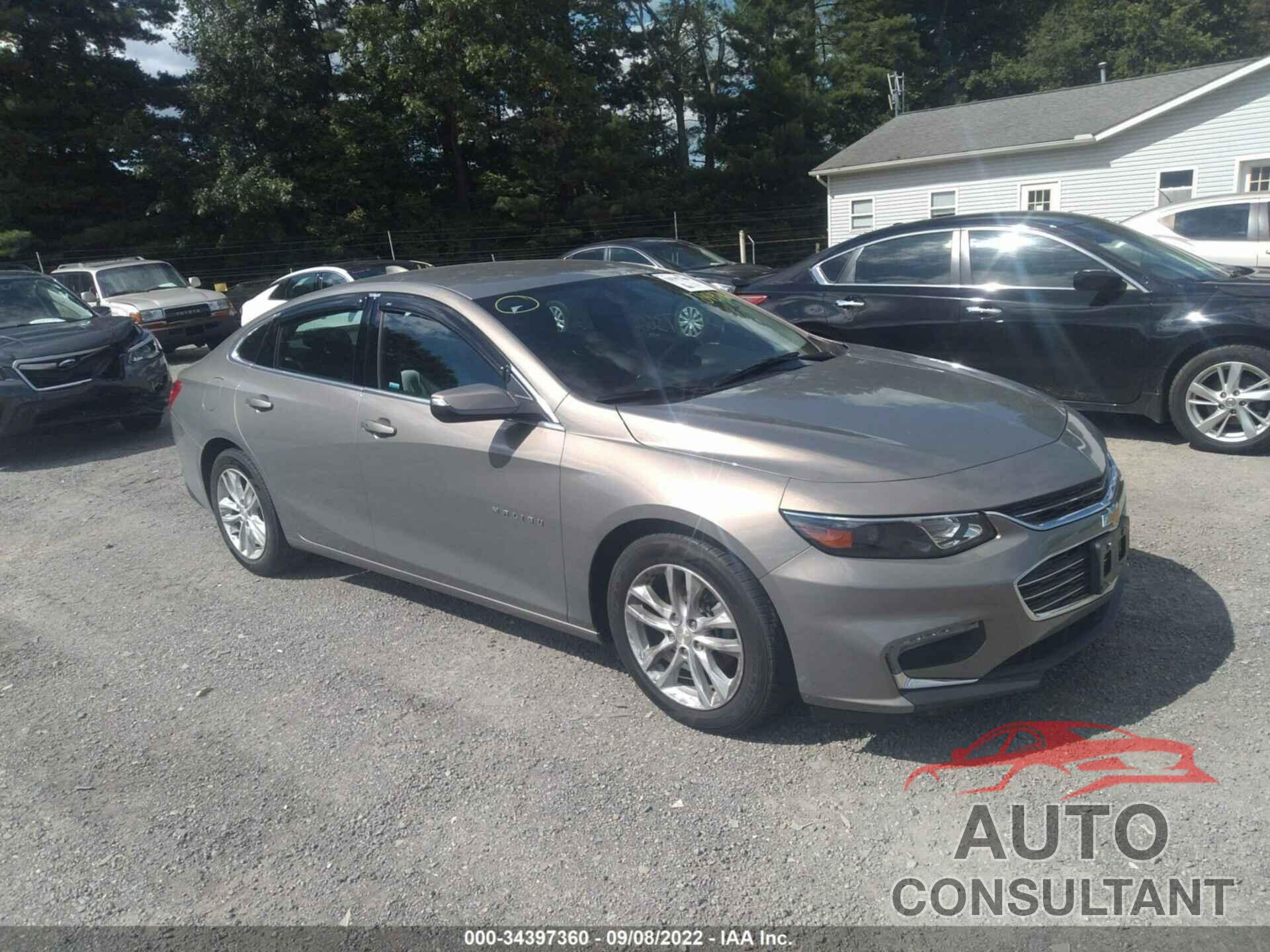 CHEVROLET MALIBU 2017 - 1G1ZE5ST7HF194962