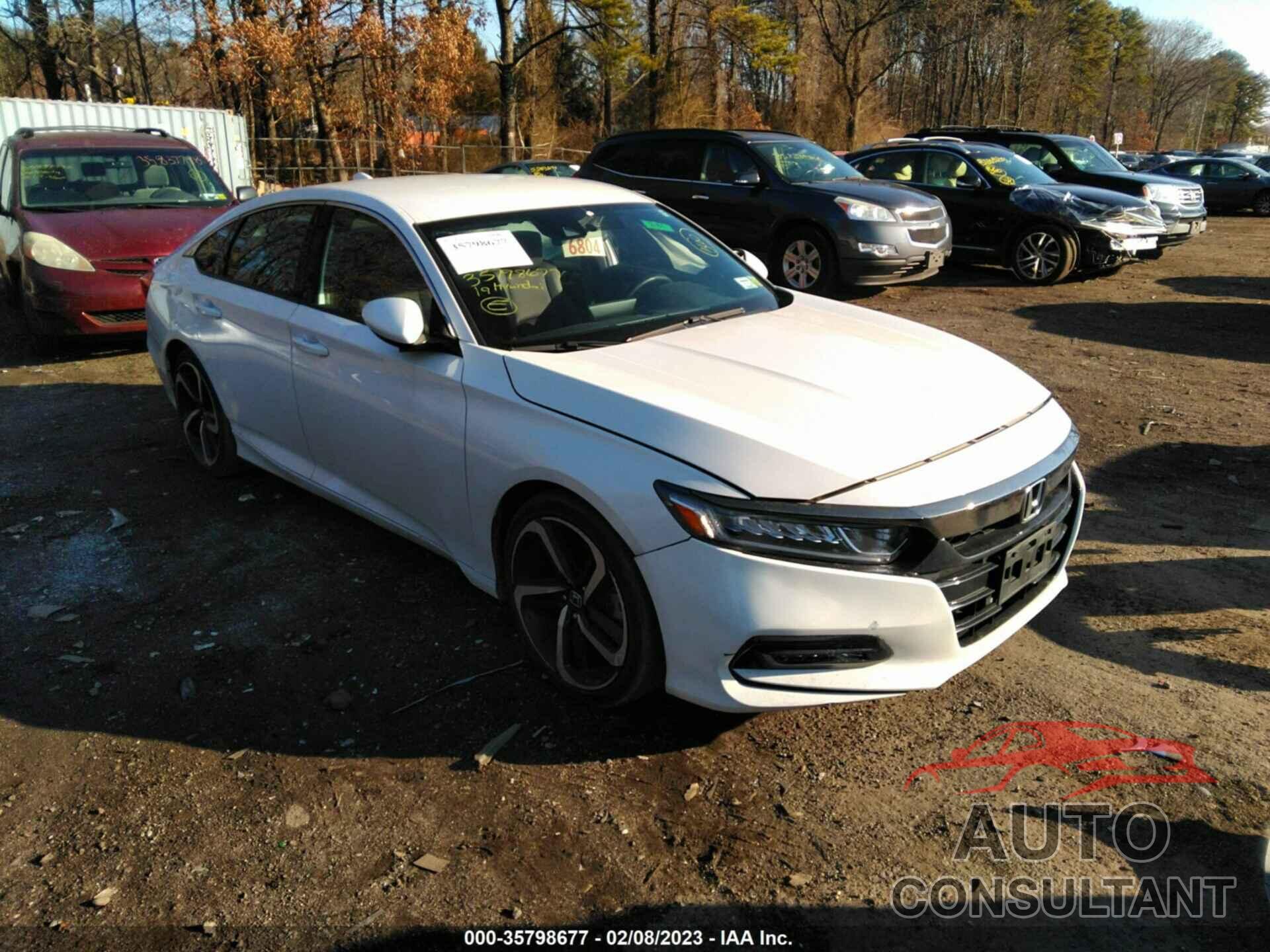 HONDA ACCORD SEDAN 2019 - 1HGCV1F3XKA071081