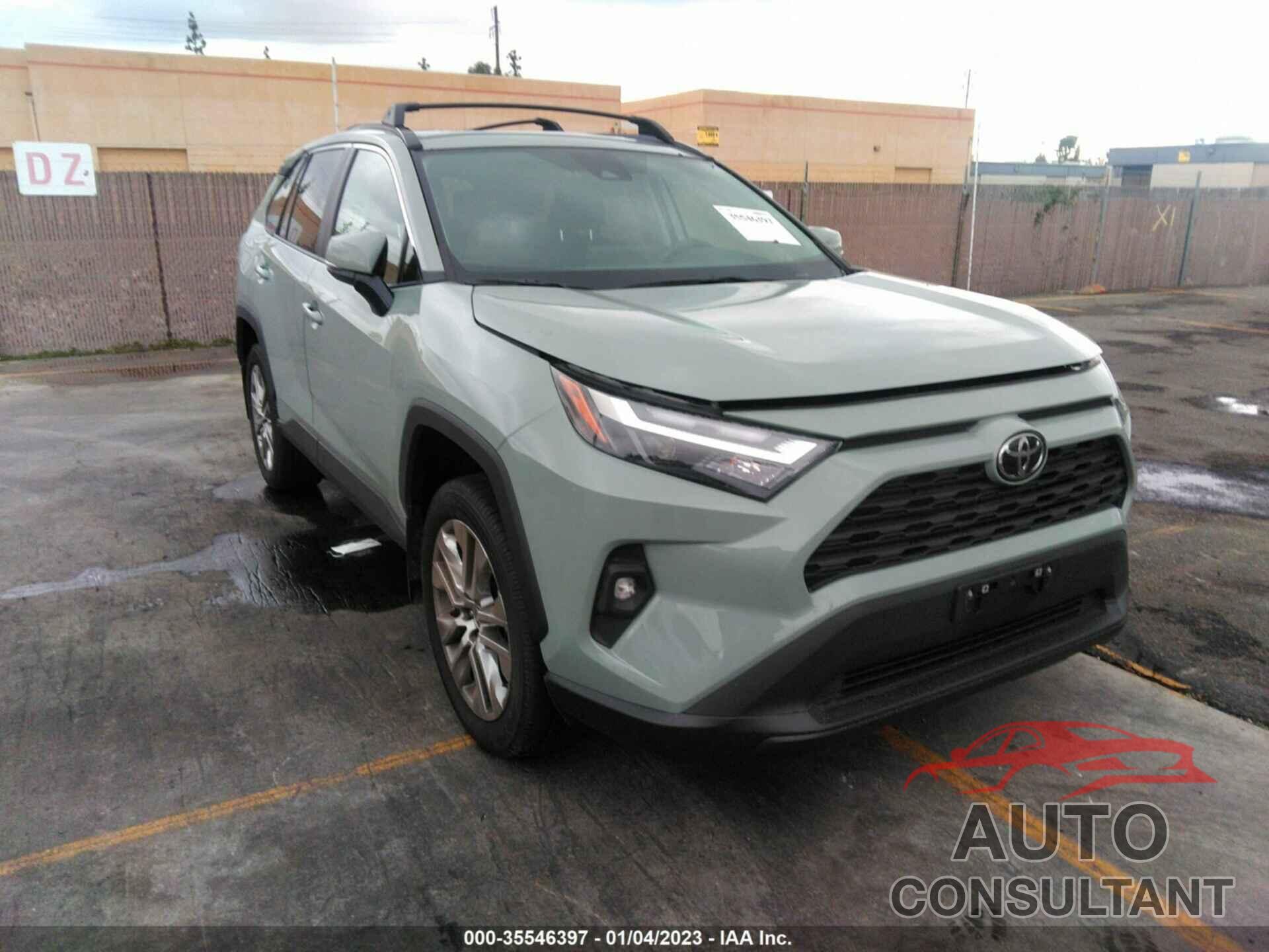 TOYOTA RAV4 2022 - 2T3C1RFV8NW226520