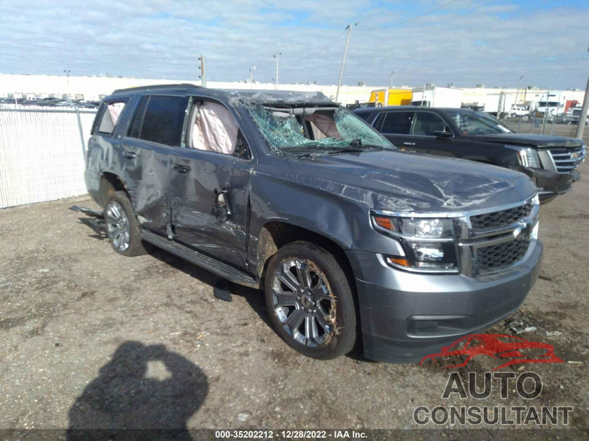 CHEVROLET TAHOE 2019 - 1GNSKBKC4KR197105