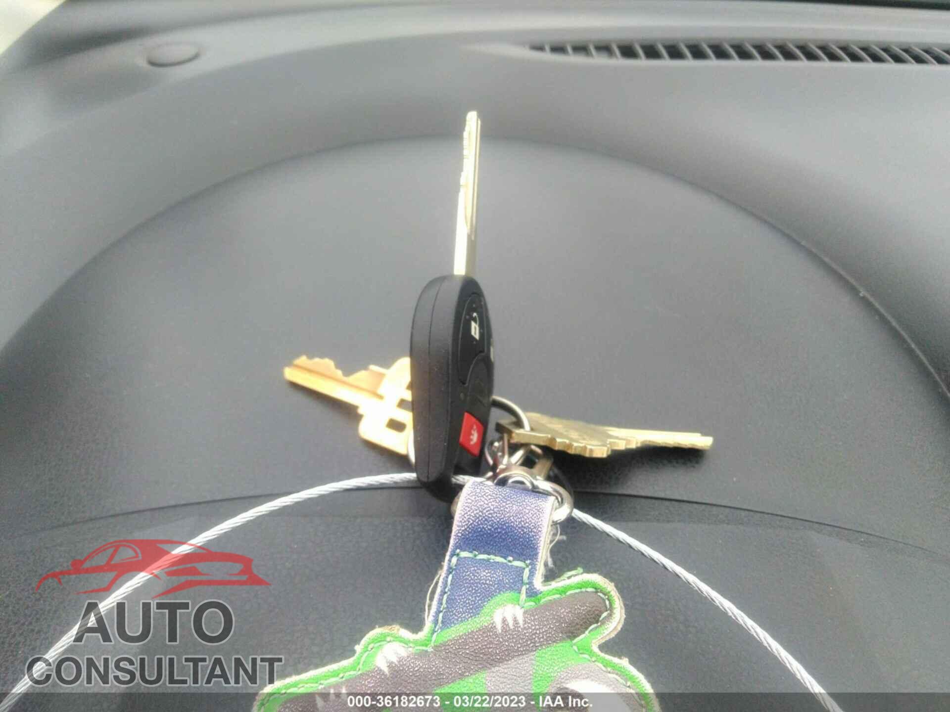 NISSAN VERSA NOTE 2019 - 3N1CE2CP3KL360083