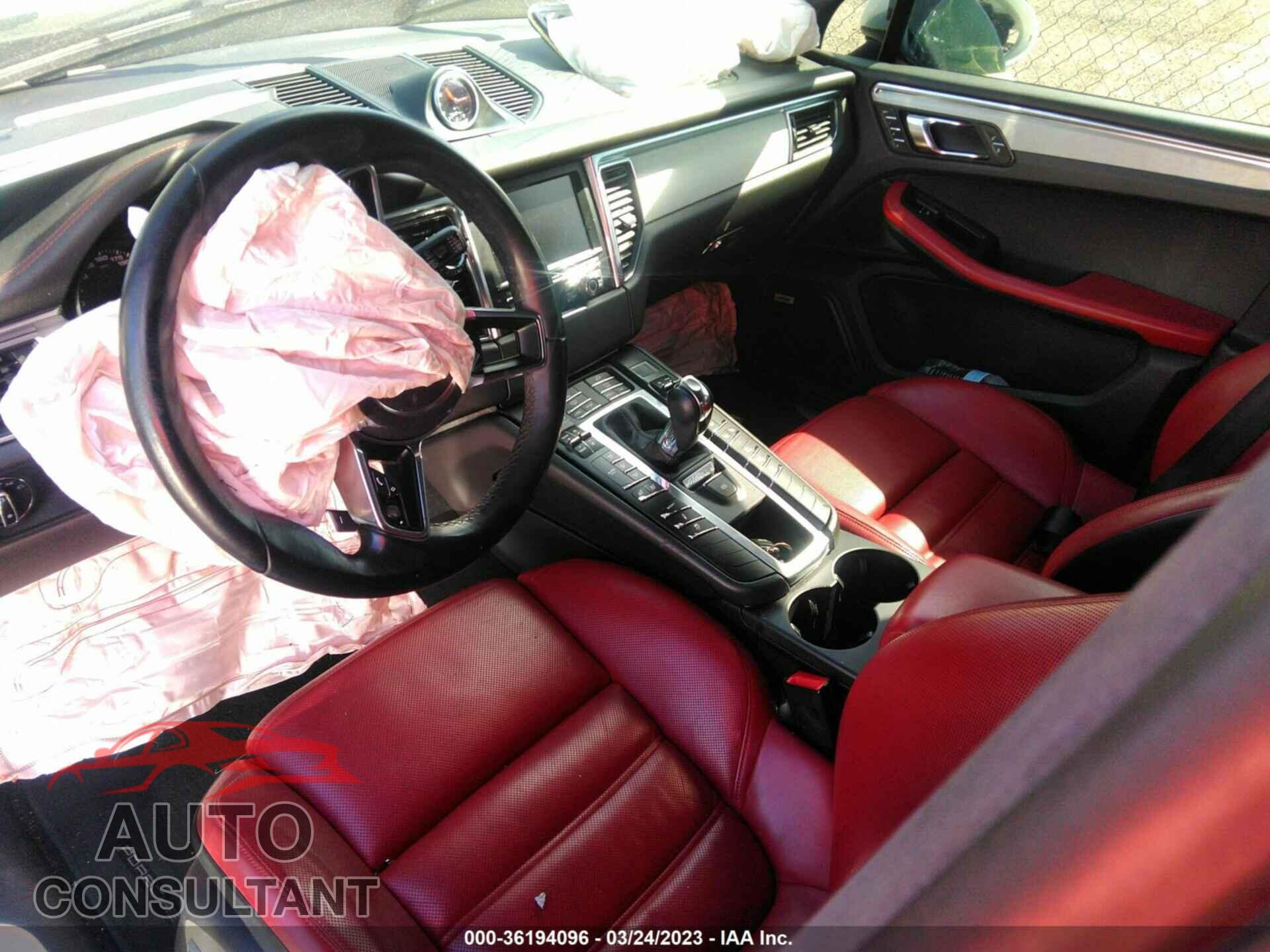 PORSCHE MACAN 2016 - WP1AF2A59GLB90834