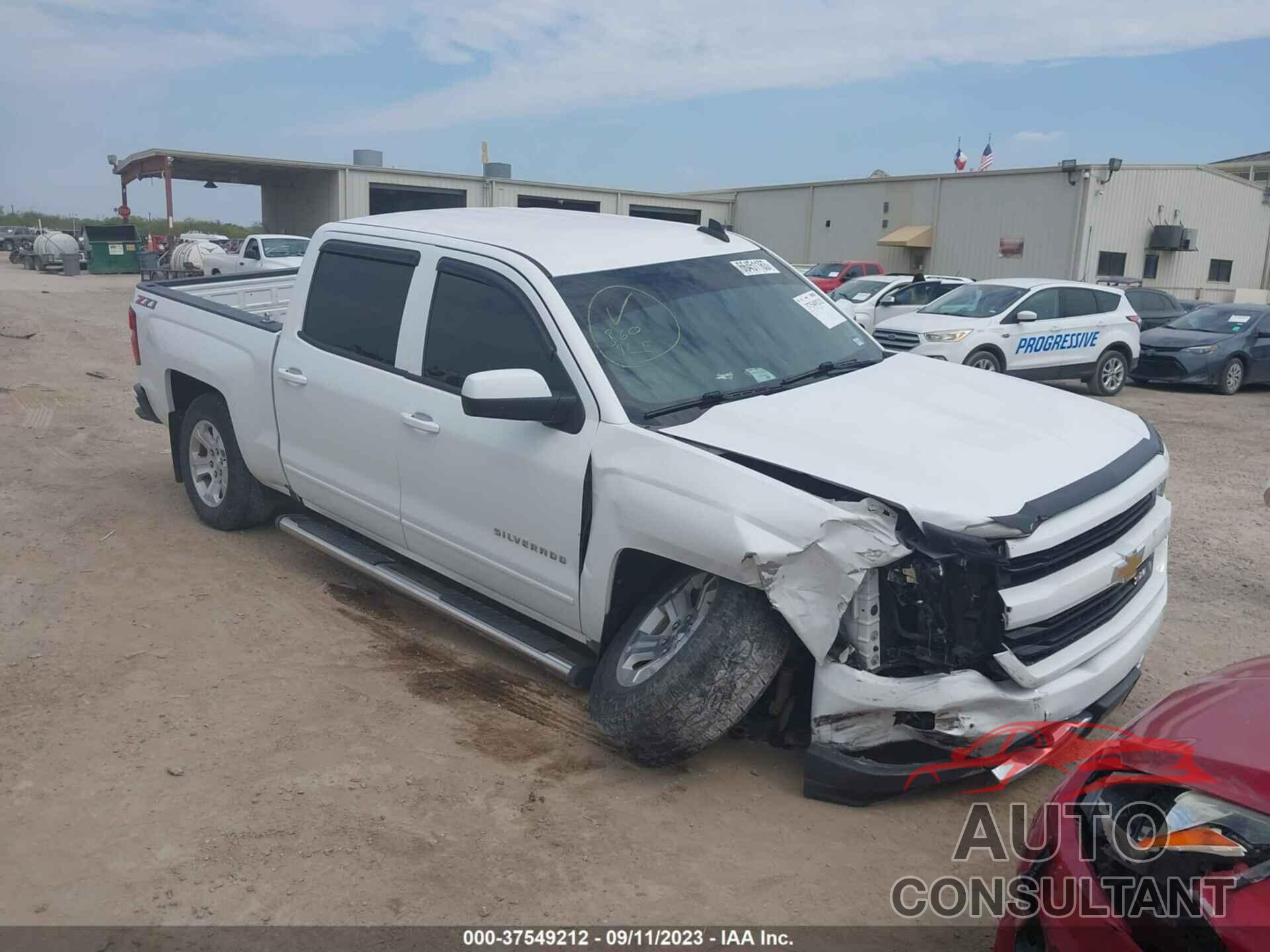 CHEVROLET SILVERADO 1500 2018 - 3GCUKREC2JG417992