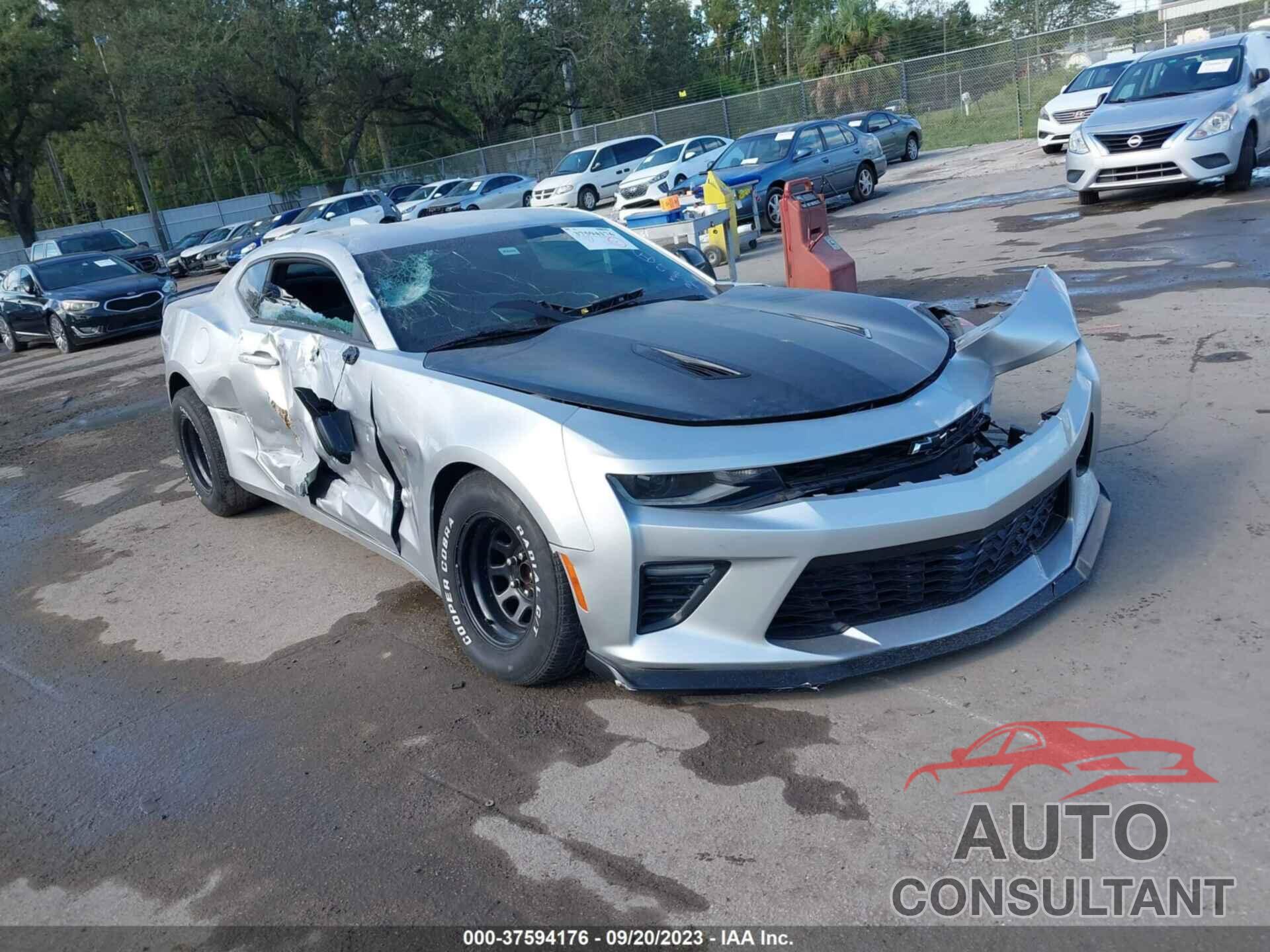 CHEVROLET CAMARO 2018 - 1G1FE1R70J0162111