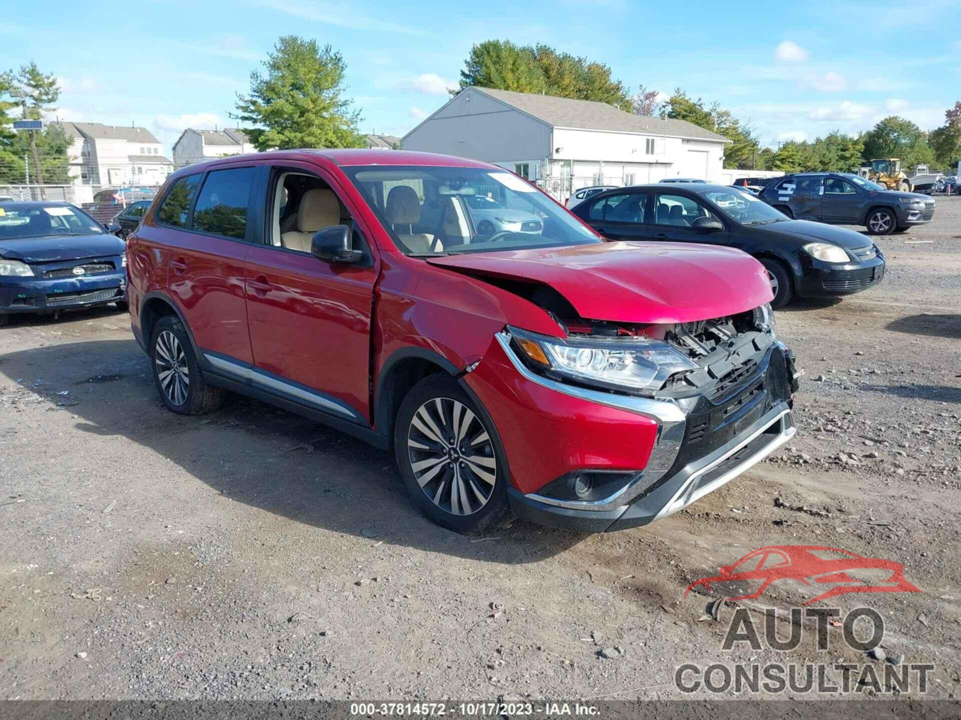 MITSUBISHI OUTLANDER 2019 - JA4AD2A36KZ046986