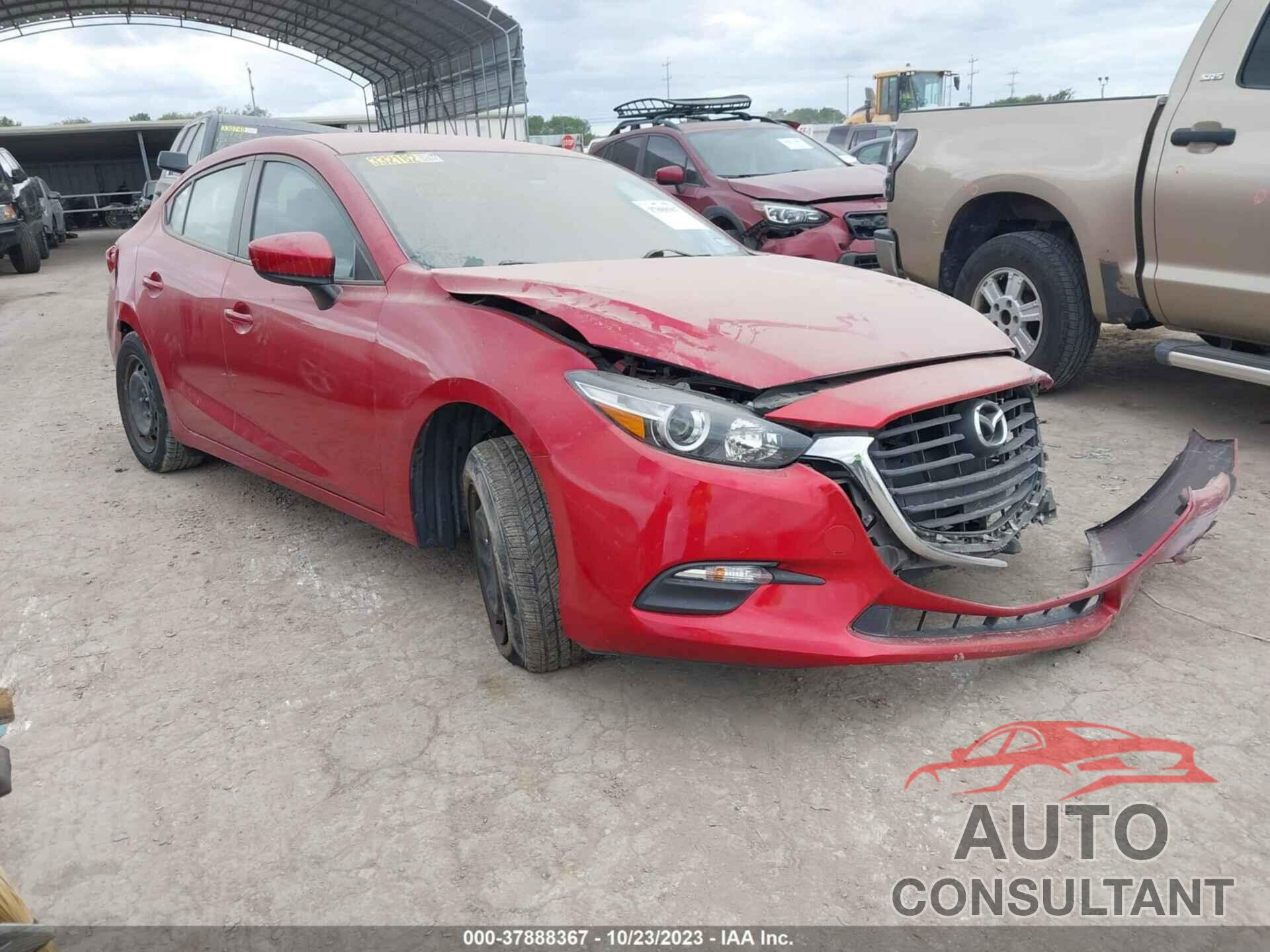 MAZDA MAZDA3 4-DOOR 2018 - 3MZBN1U77JM162372