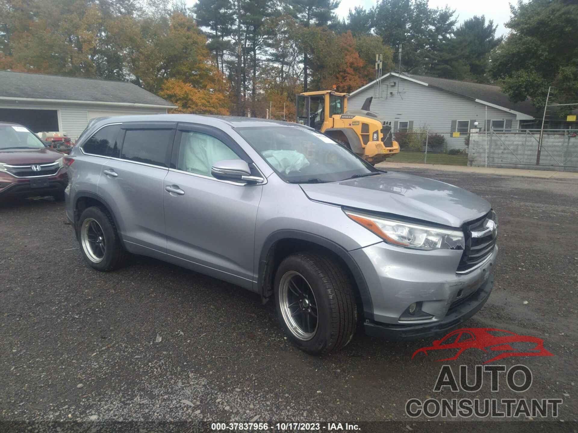 TOYOTA HIGHLANDER 2015 - 5TDBKRFH5FS114926