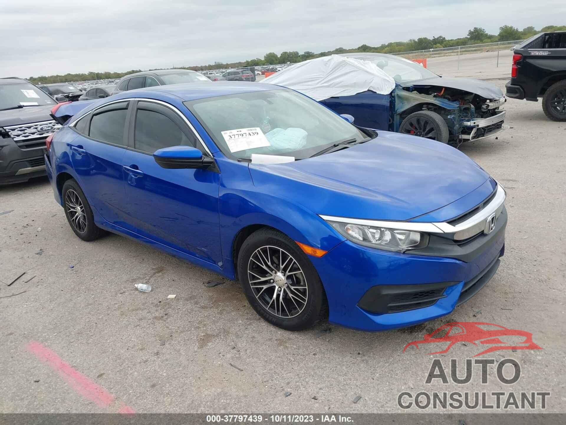 HONDA CIVIC 2018 - 19XFC2F54JE035620